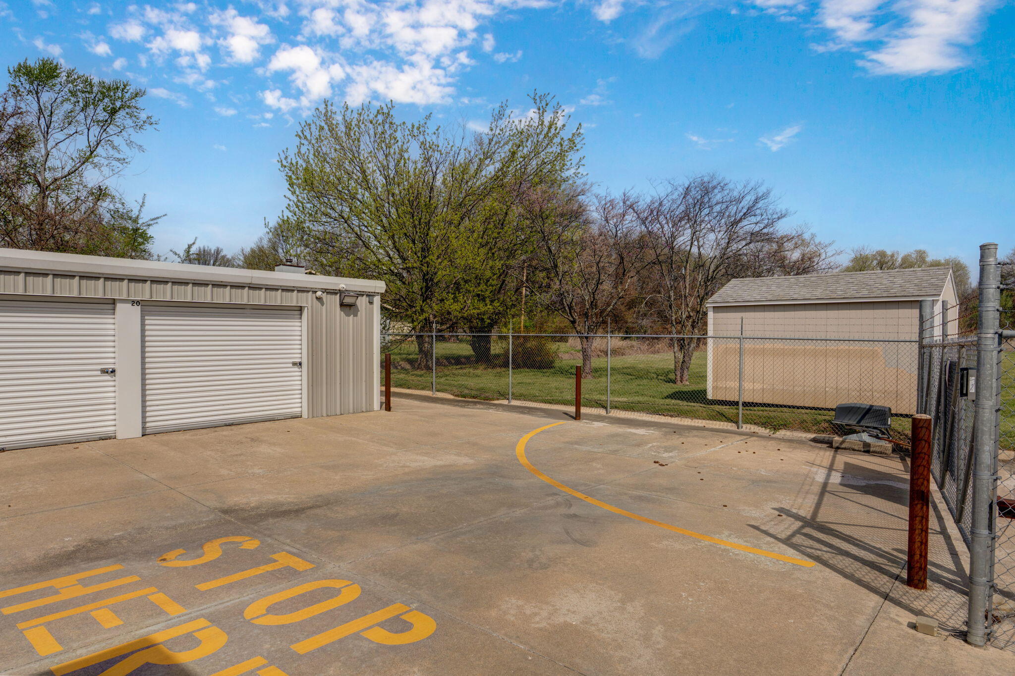 Photo 4 - Commercial Sale for sale – 506 W Edgewood Street  Springfield, MO
