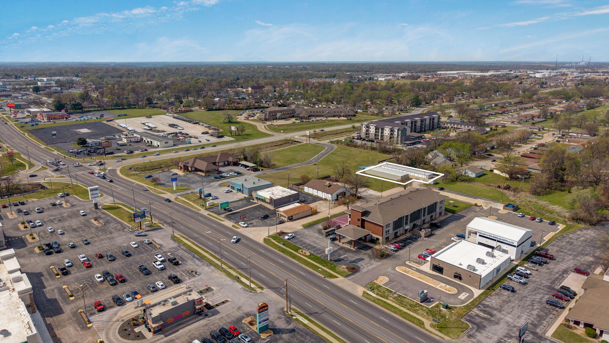 Photo 10 - Commercial Sale for sale – 506 W Edgewood Street  Springfield, MO