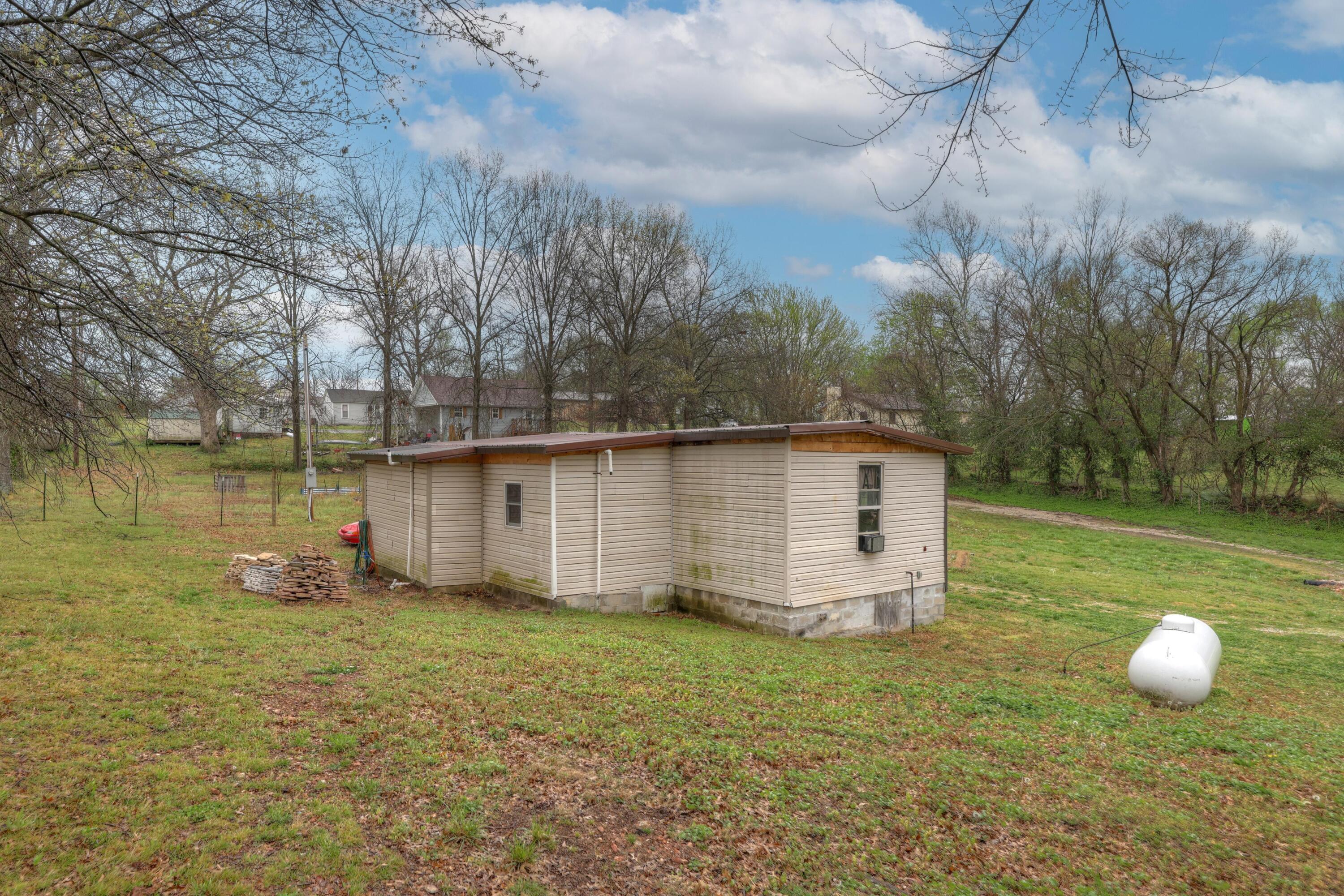 Photo 6 - Residential for sale – 2235  County Road 176   Carthage, MO