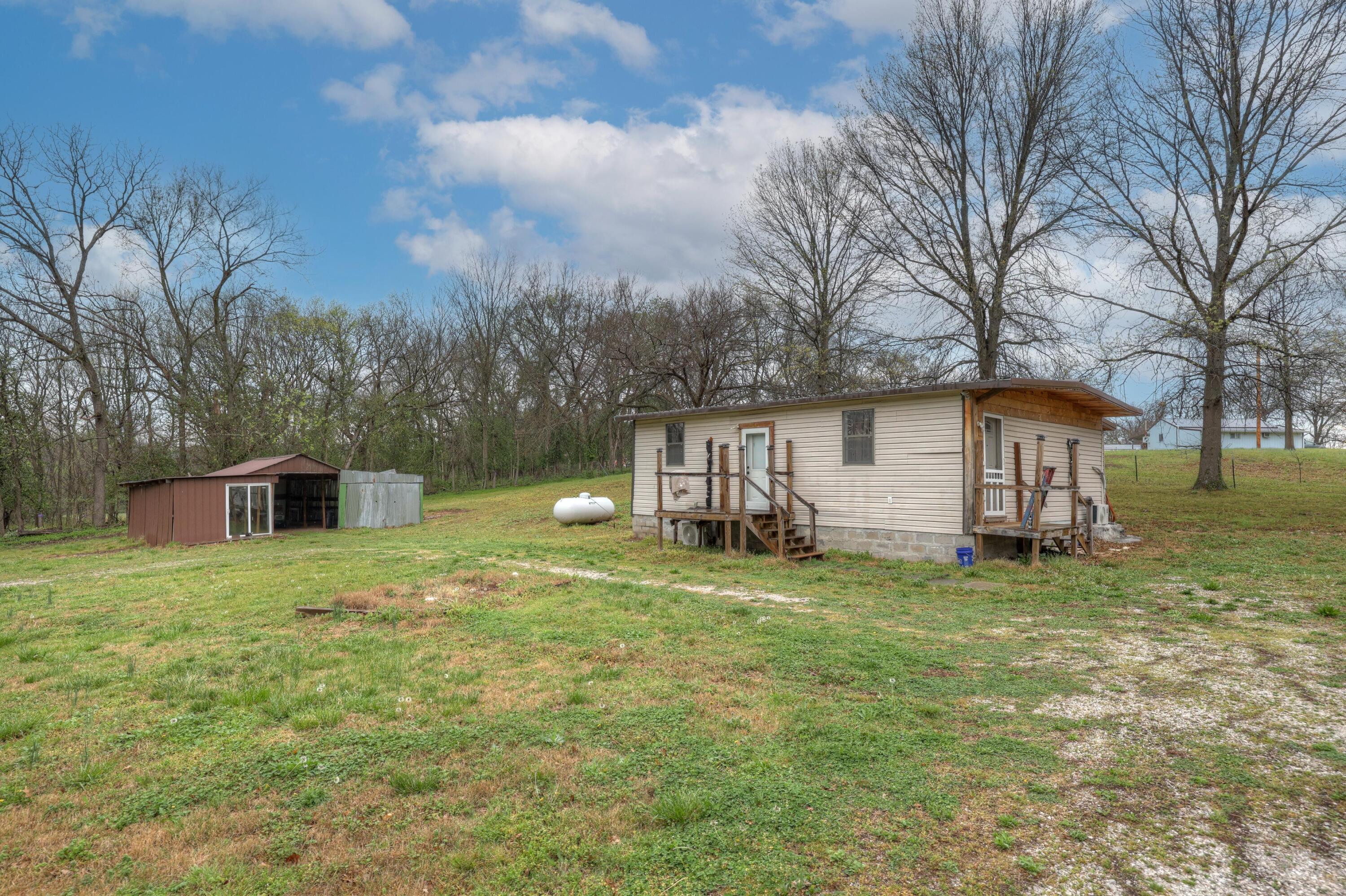 Photo 4 - Residential for sale – 2235  County Road 176   Carthage, MO