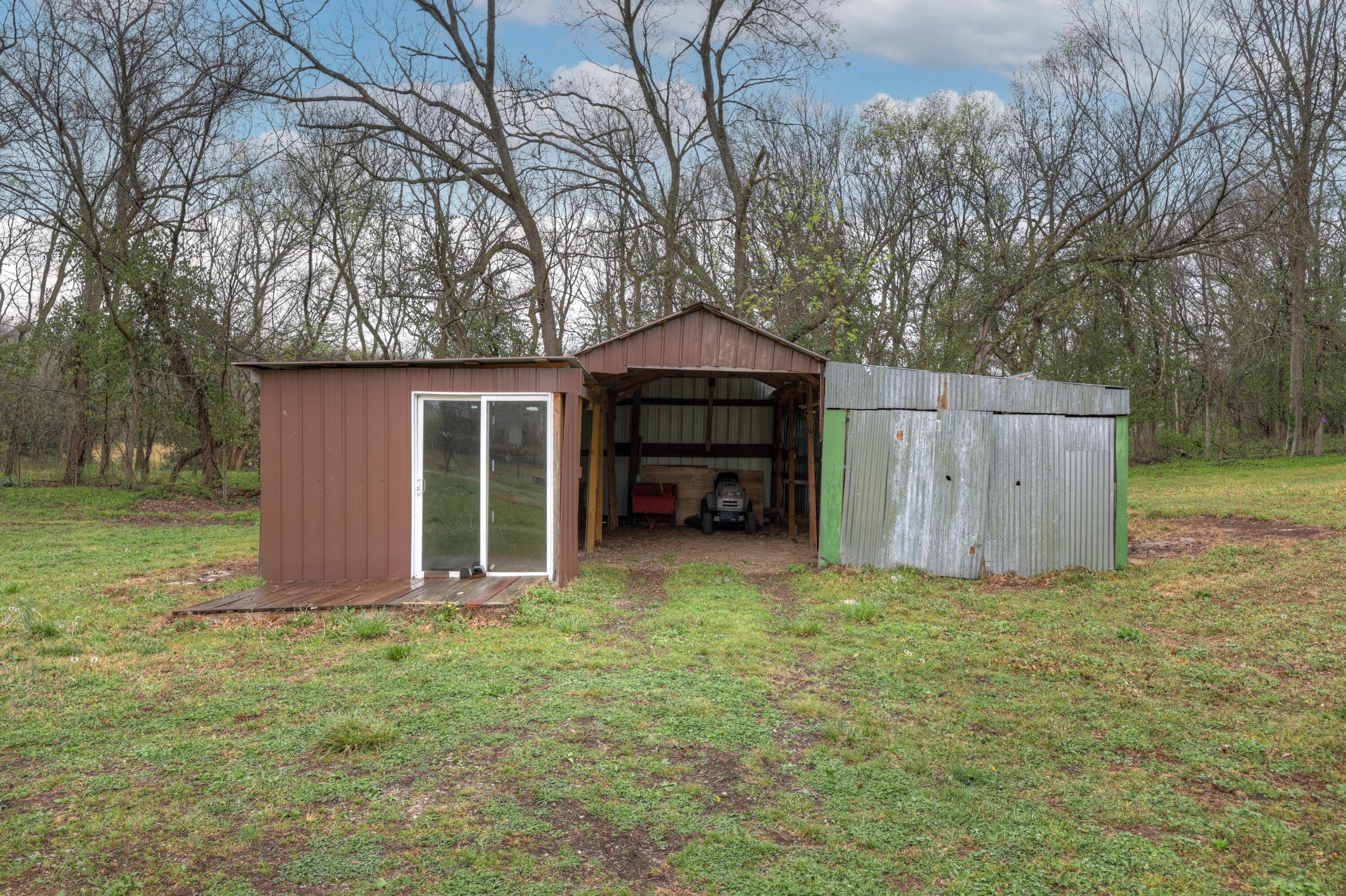 Photo 9 - Residential for sale – 2235  County Road 176   Carthage, MO