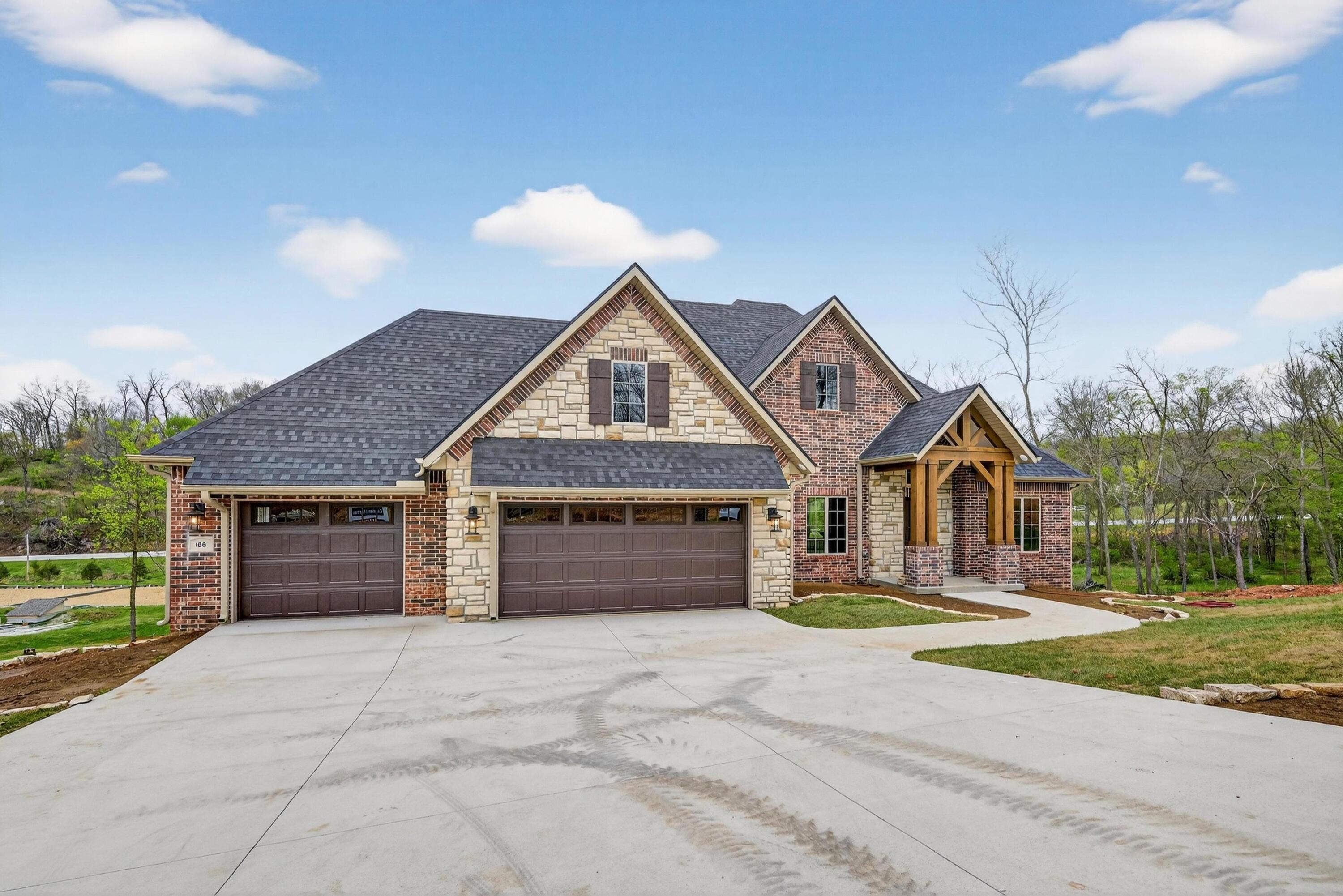 Photo 4 - Residential for sale – 108  Whispering Oaks Drive  Joplin, MO