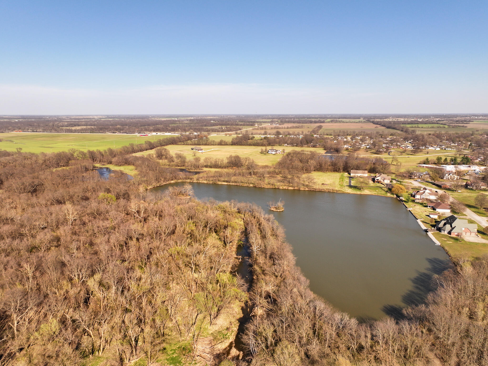 Photo 8 - Residential for sale – 304  Reavley Drive  Lamar, MO