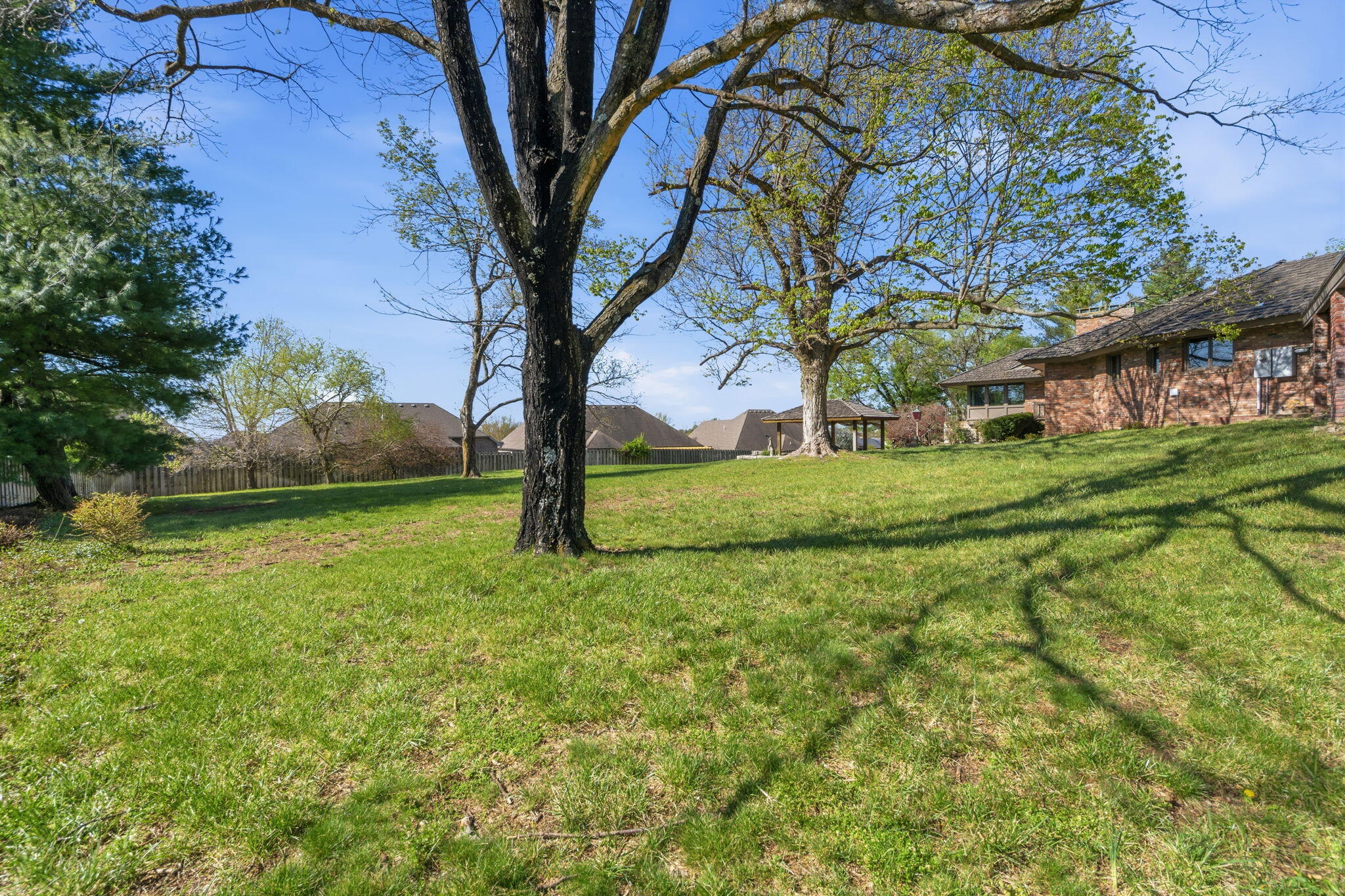 Photo 50 - Residential for sale – 3886 E Hawthorne Hill Lane  Springfield, MO