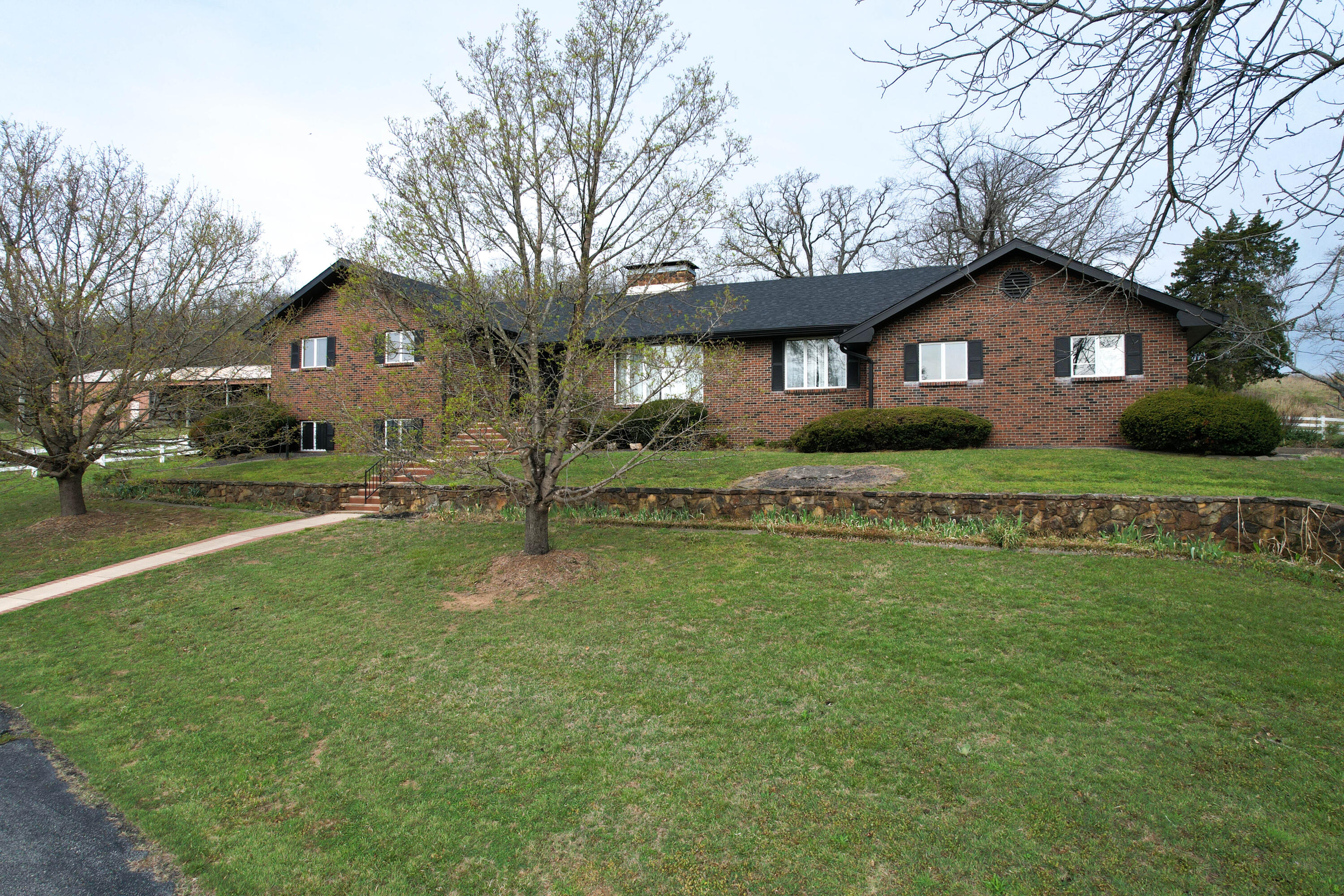 Photo 78 - Residential for sale – 4897 N Farm Road 141   Springfield, MO
