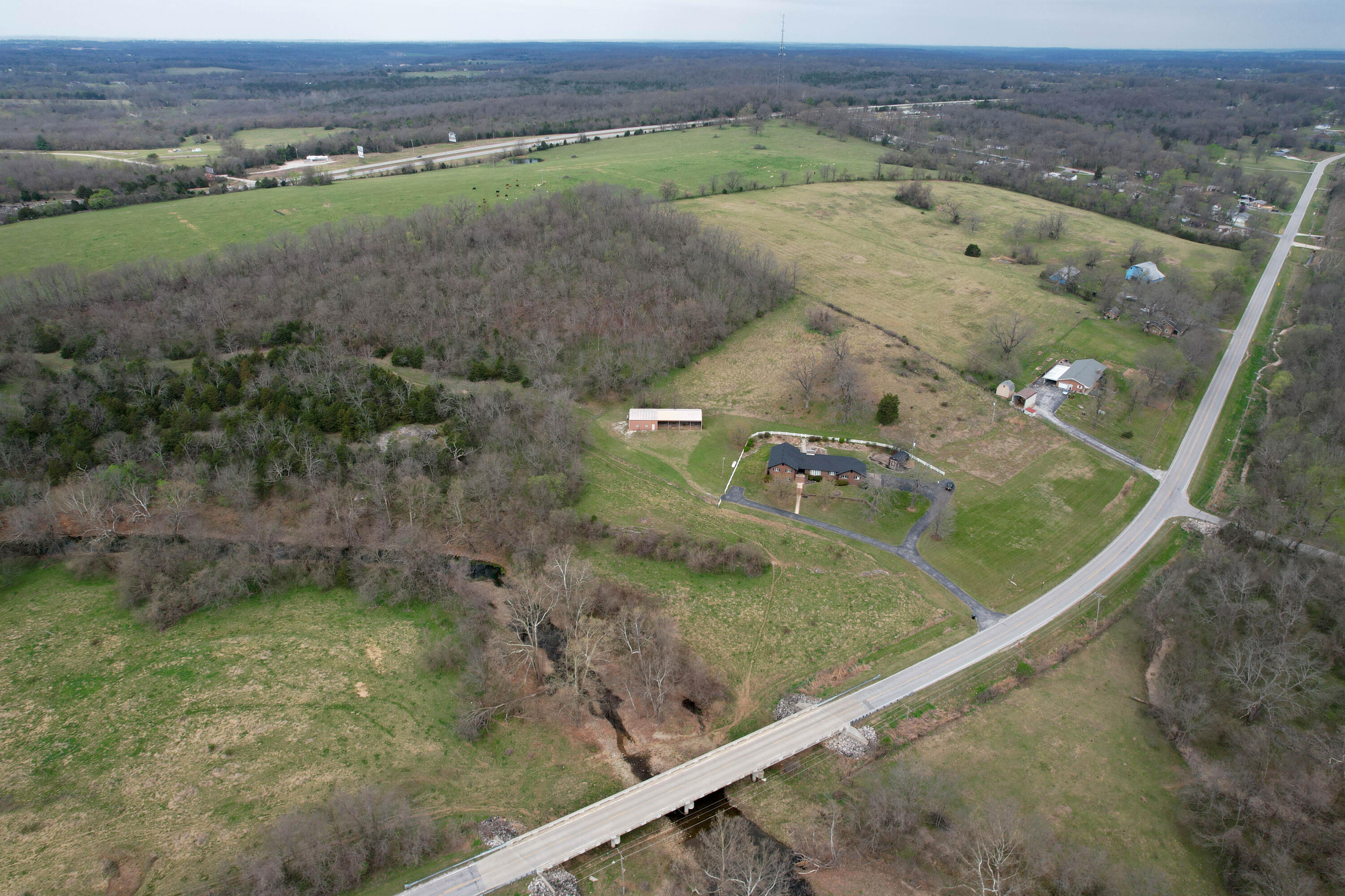 Photo 70 - Residential for sale – 4897 N Farm Road 141   Springfield, MO