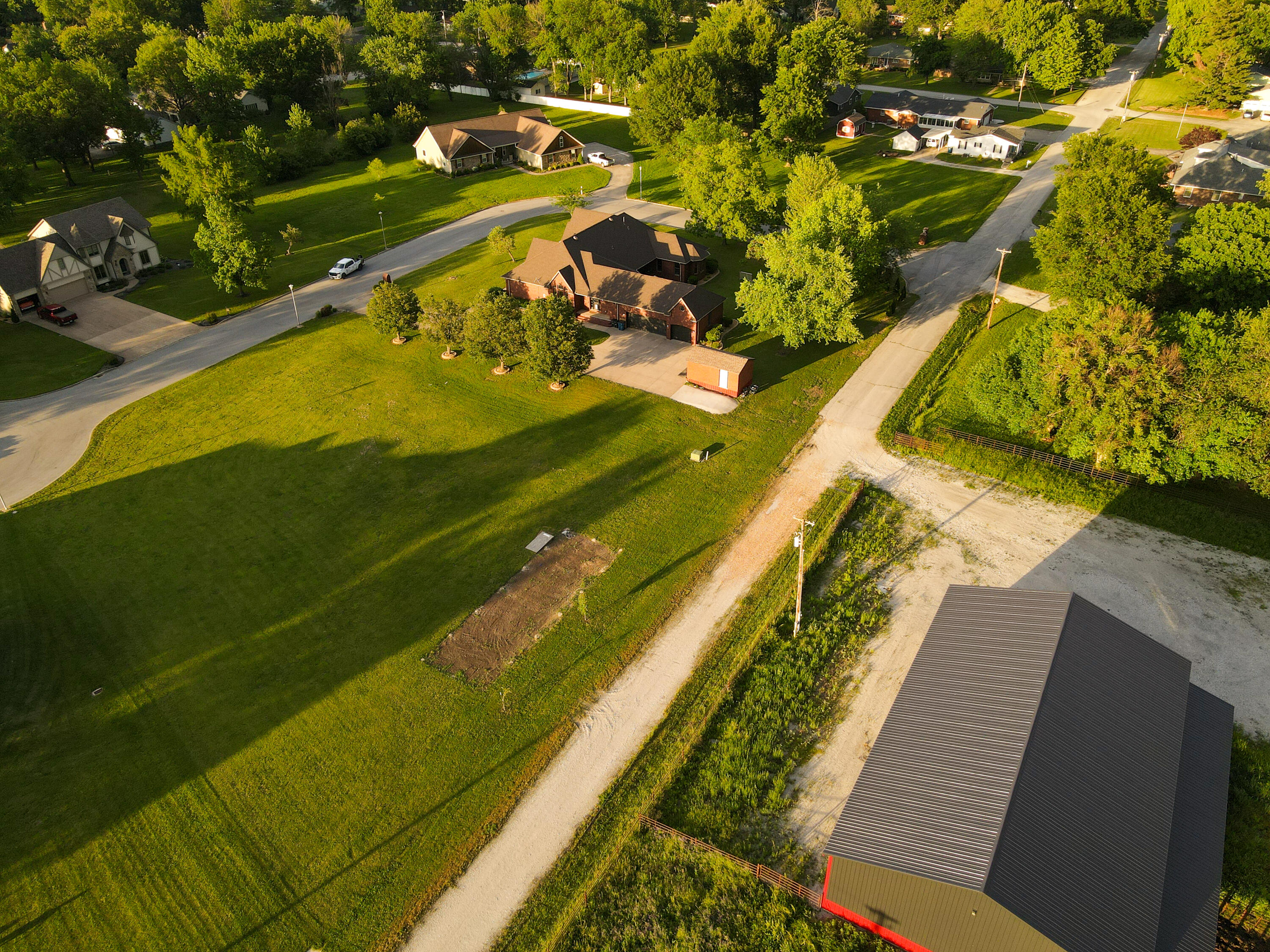 Photo 4 - Residential for sale – 1  Shamrock Drive  Lamar, MO