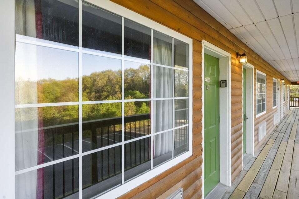 Photo 7 - Residential for sale – 982  Indian Point Road  Branson, MO