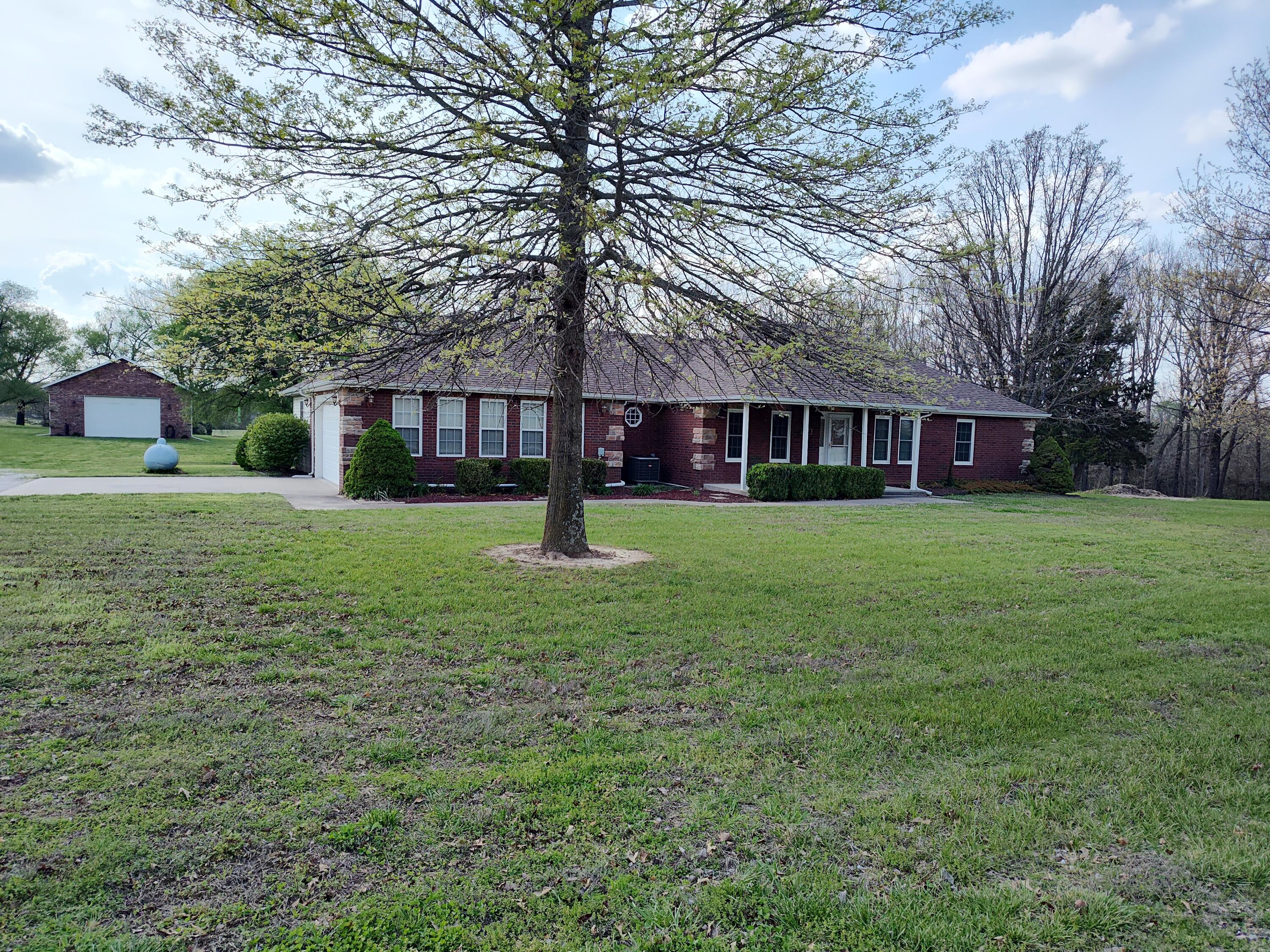 Photo 4 - Residential for sale – 4107 S 118th Road  Bolivar, MO