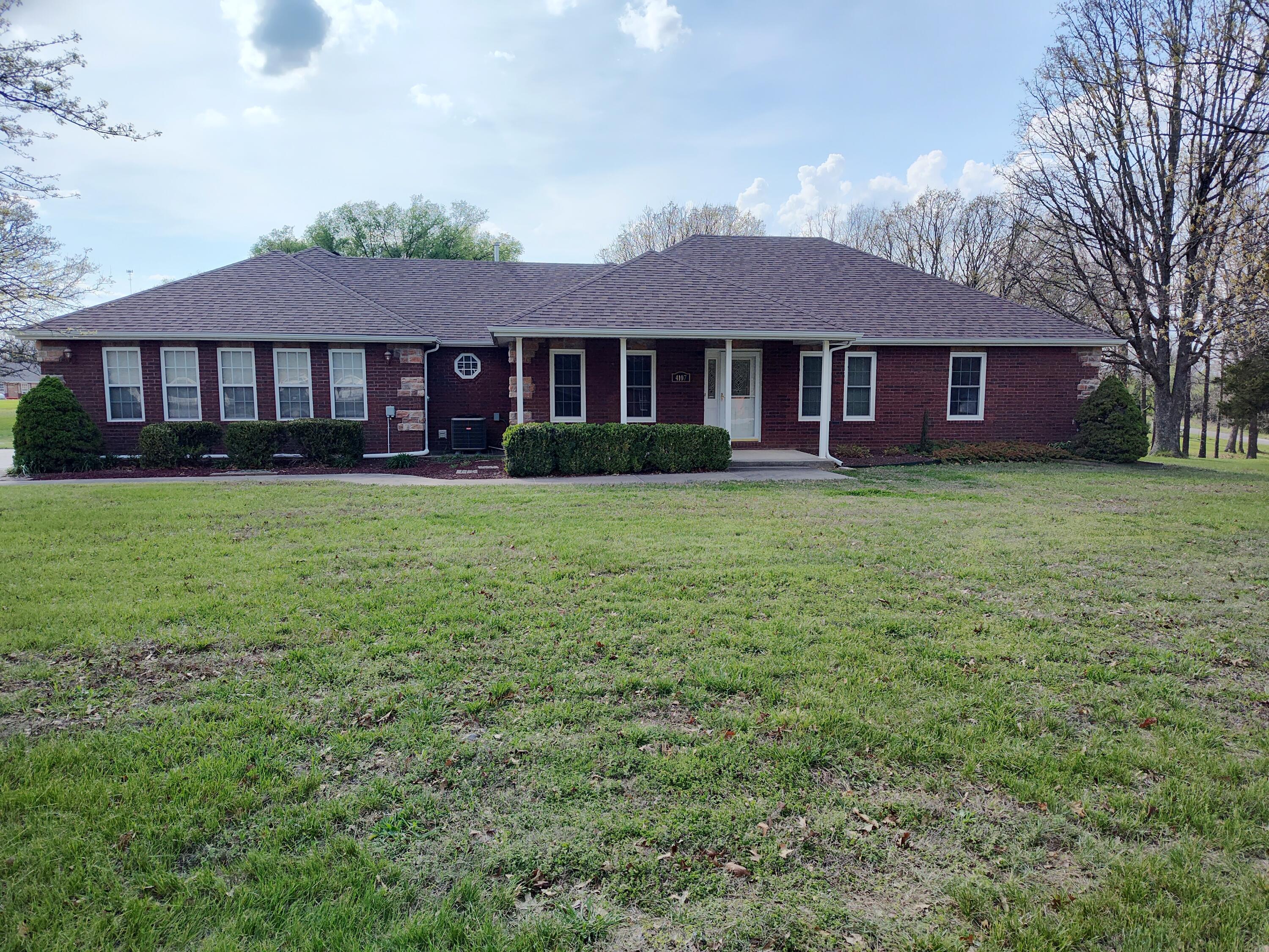 Residential for sale – 4107 S 118th Road Bolivar, MO
