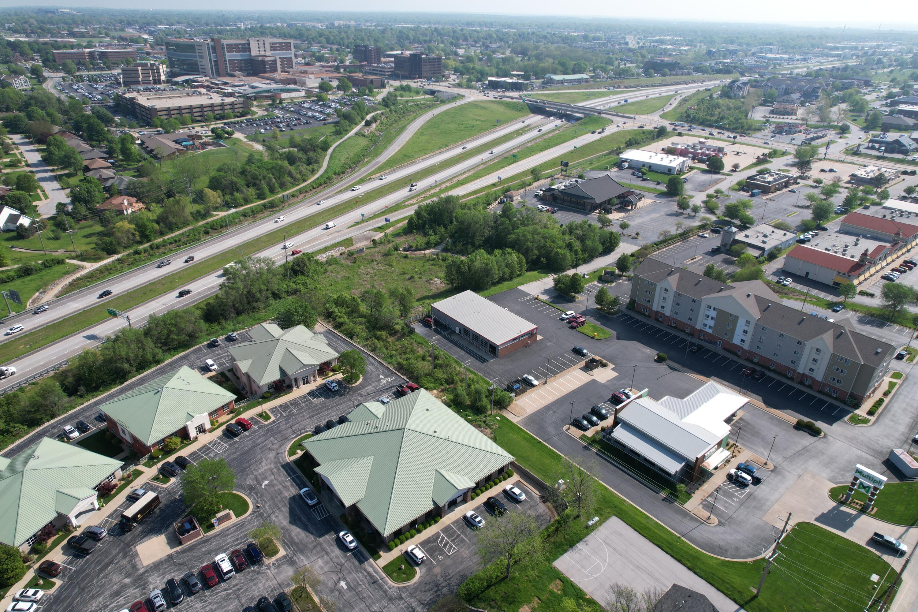 Photo 26 - Commercial Lease for sale – 909 E Republic Road  Springfield, MO