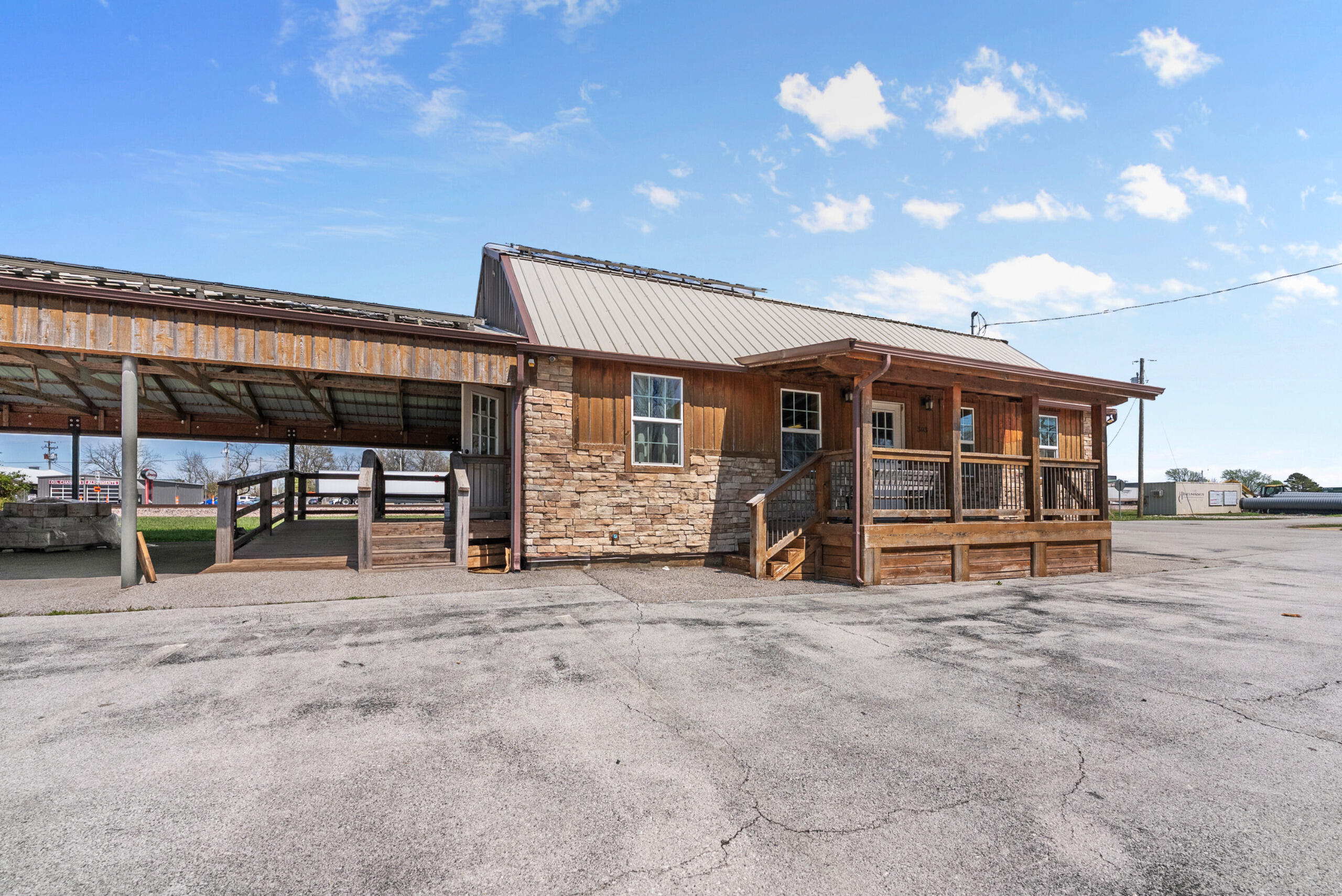 Photo 101 - Commercial Sale for sale – 303  Washington Street  Strafford, MO