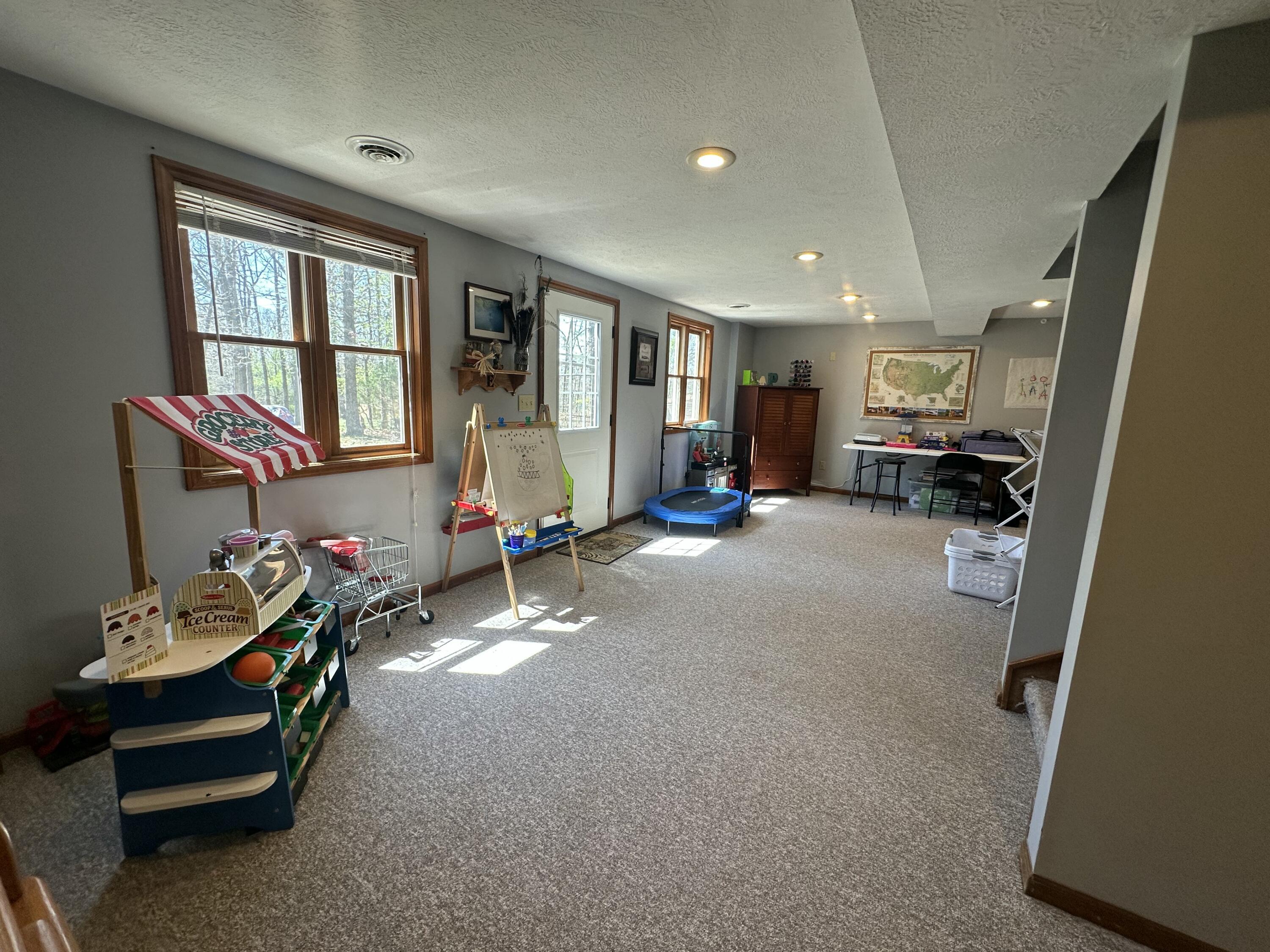 Photo 29 - Residential for sale – 1729 N Pine Street  Marshfield, MO