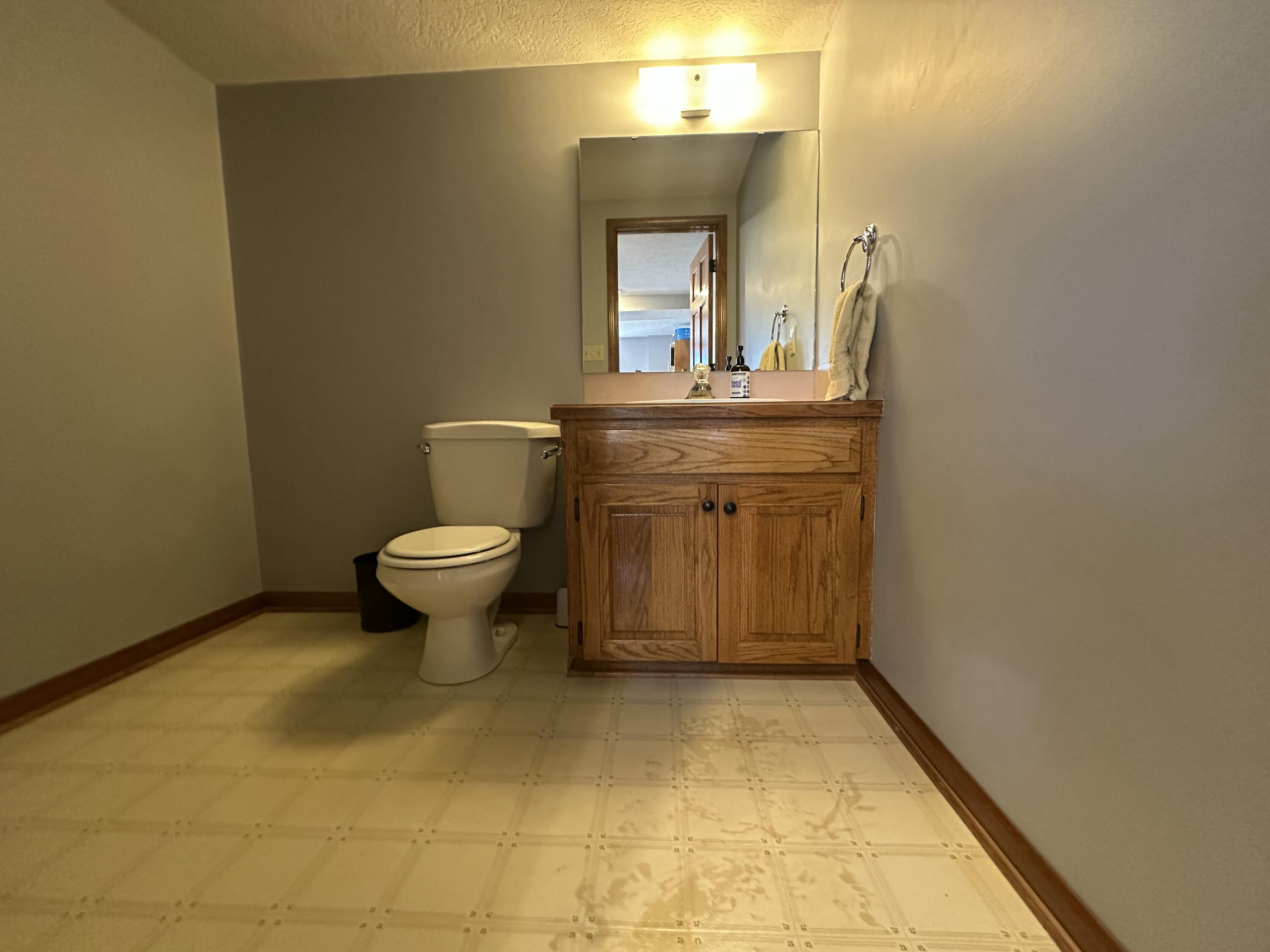 Photo 32 - Residential for sale – 1729 N Pine Street  Marshfield, MO