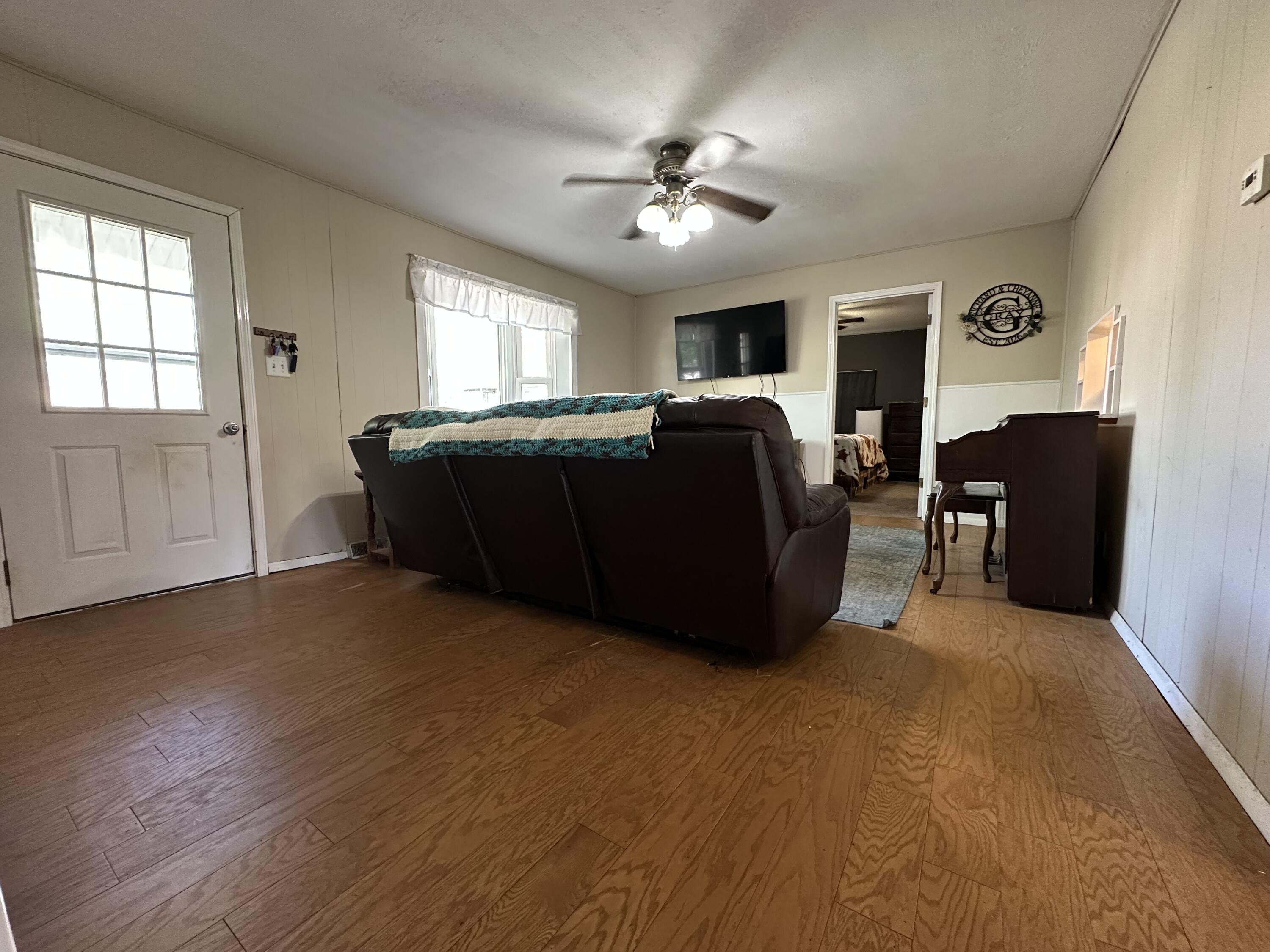 Photo 9 - Residential for sale – 23  Preston Street  Greenfield, MO