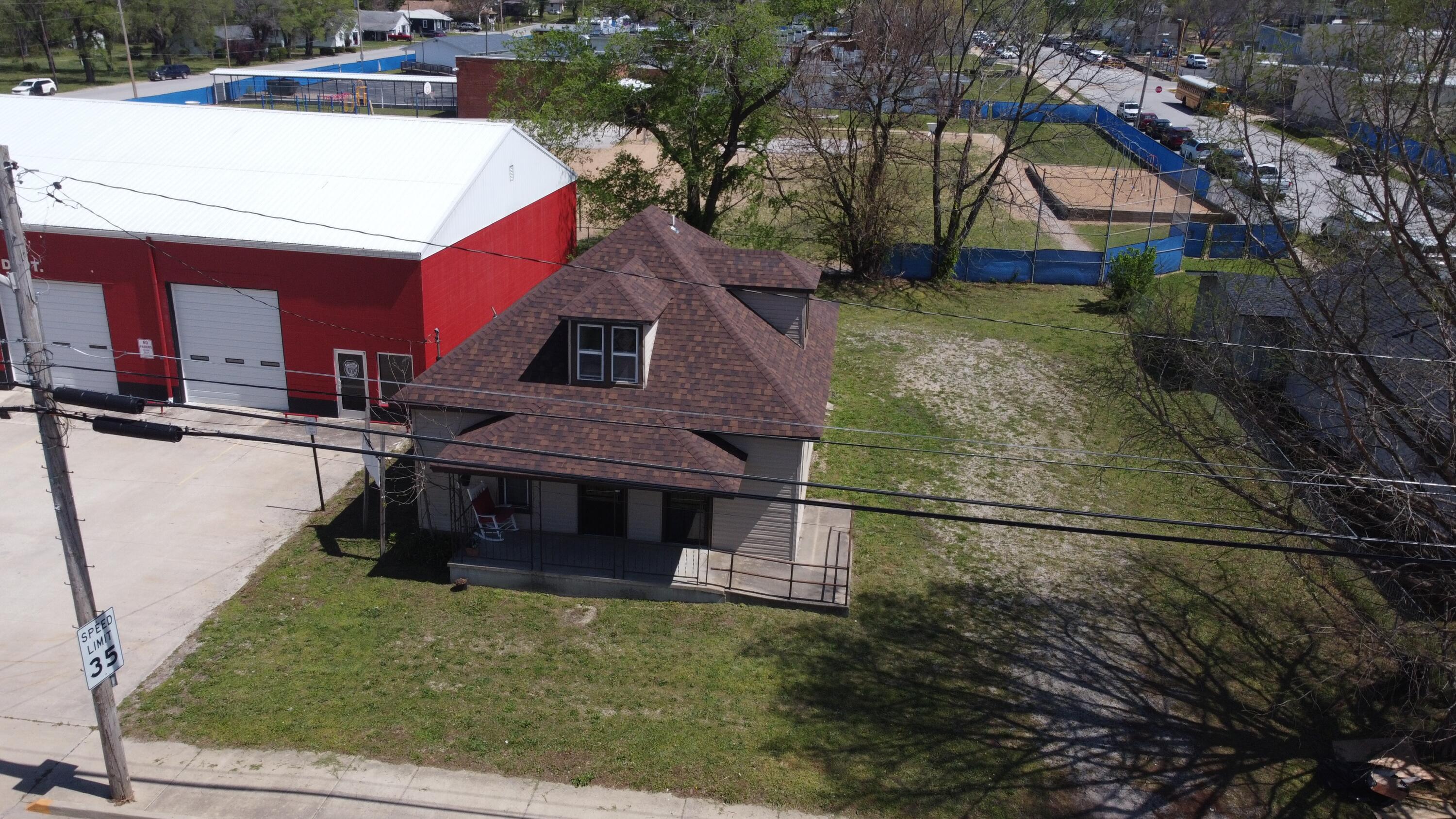 Photo 4 - Commercial Sale for sale – 902 N Jefferson Street  Ava, MO