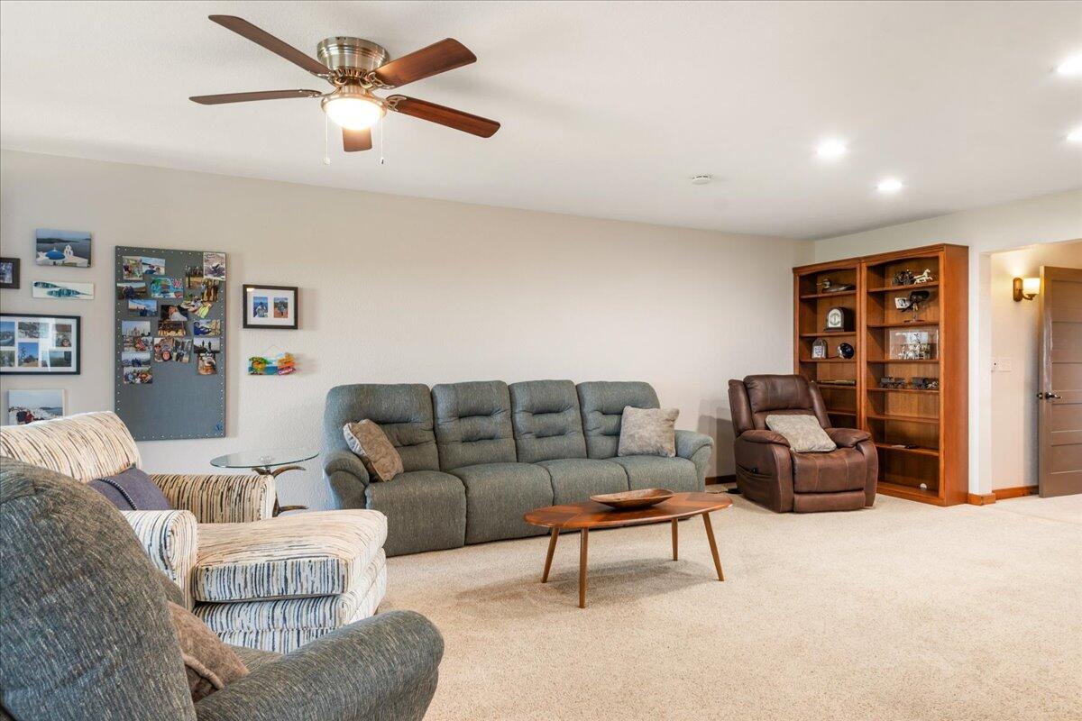 Photo 8 - Residential for sale – 6089  State Hwy Dd #204 Road  Branson West, MO