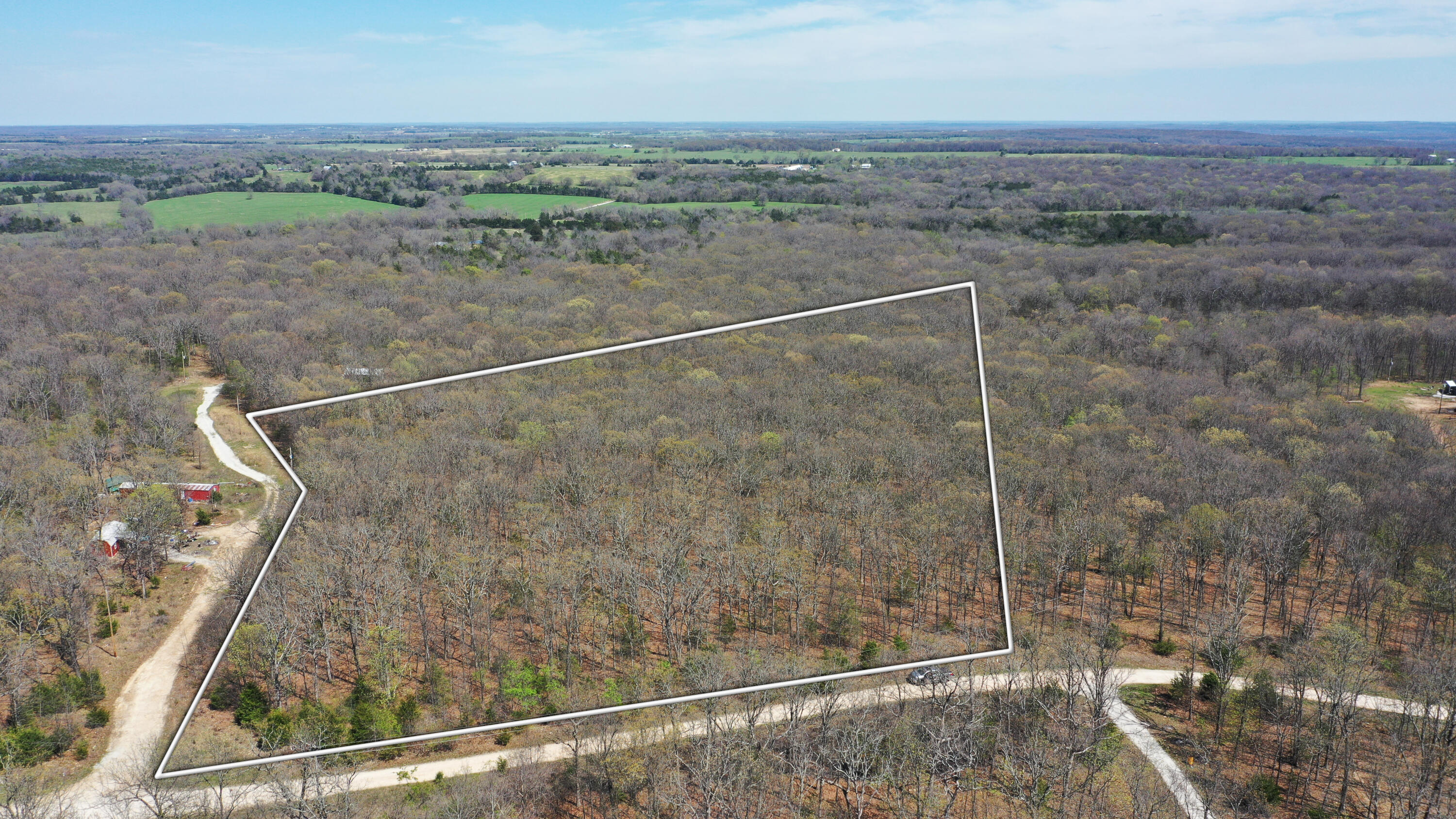Land for sale – Lot 17 S 50th Road  Humansville, MO
