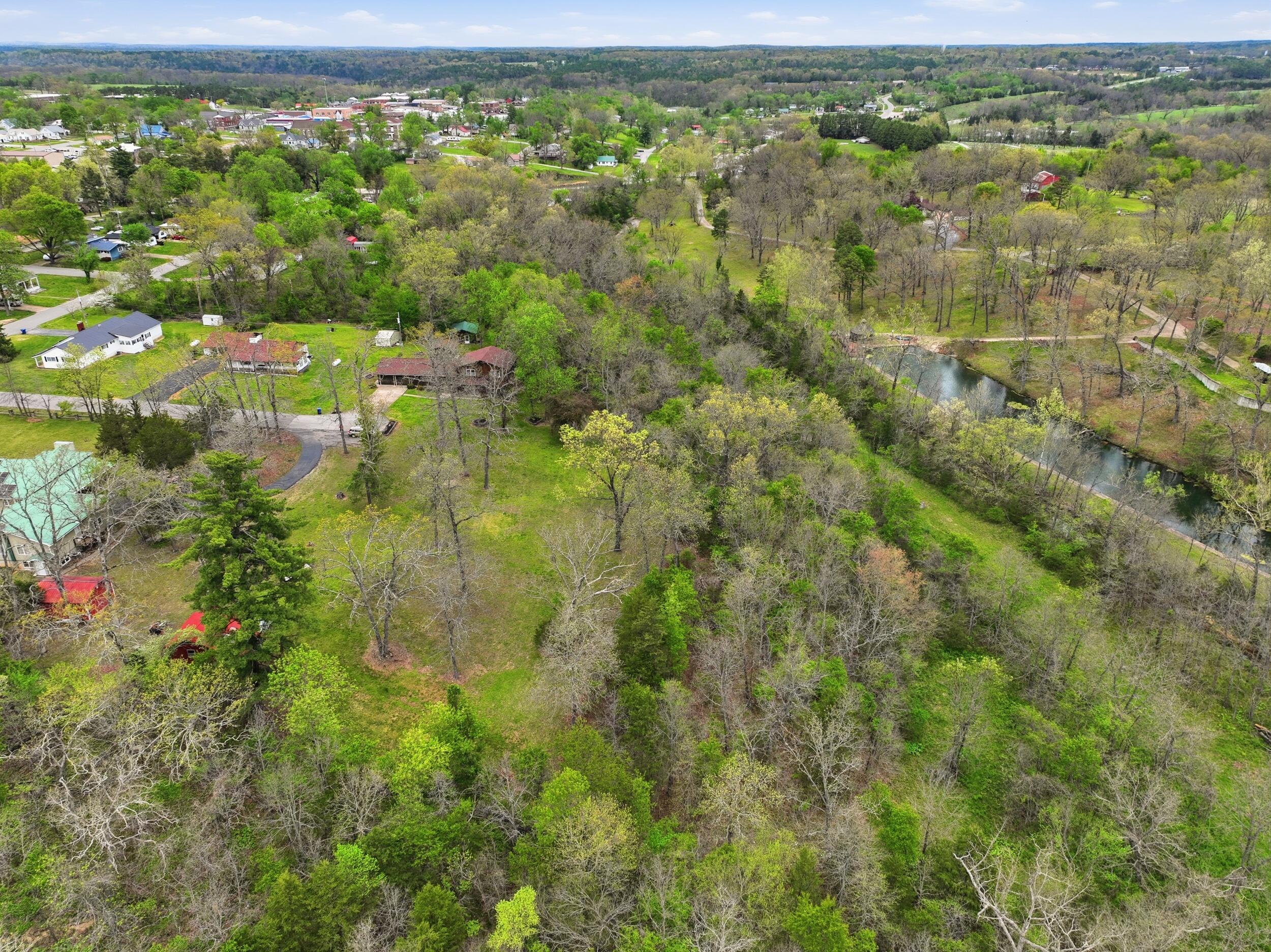 Photo 48 - Residential for sale – 310 E South Oak Crest Drive  Houston, MO