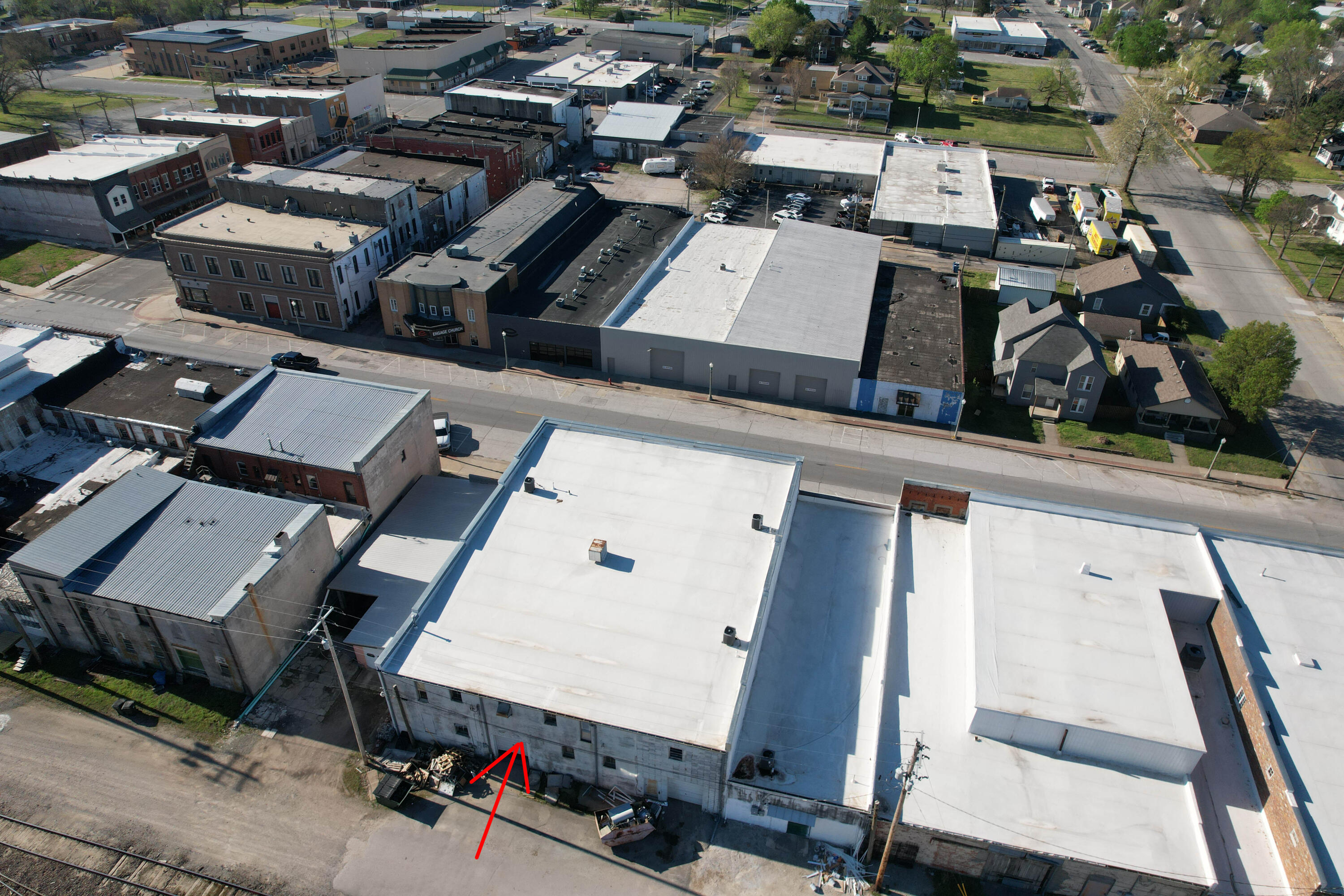 Photo 33 - Commercial Sale for sale – 23 W Olive Street  Aurora, MO