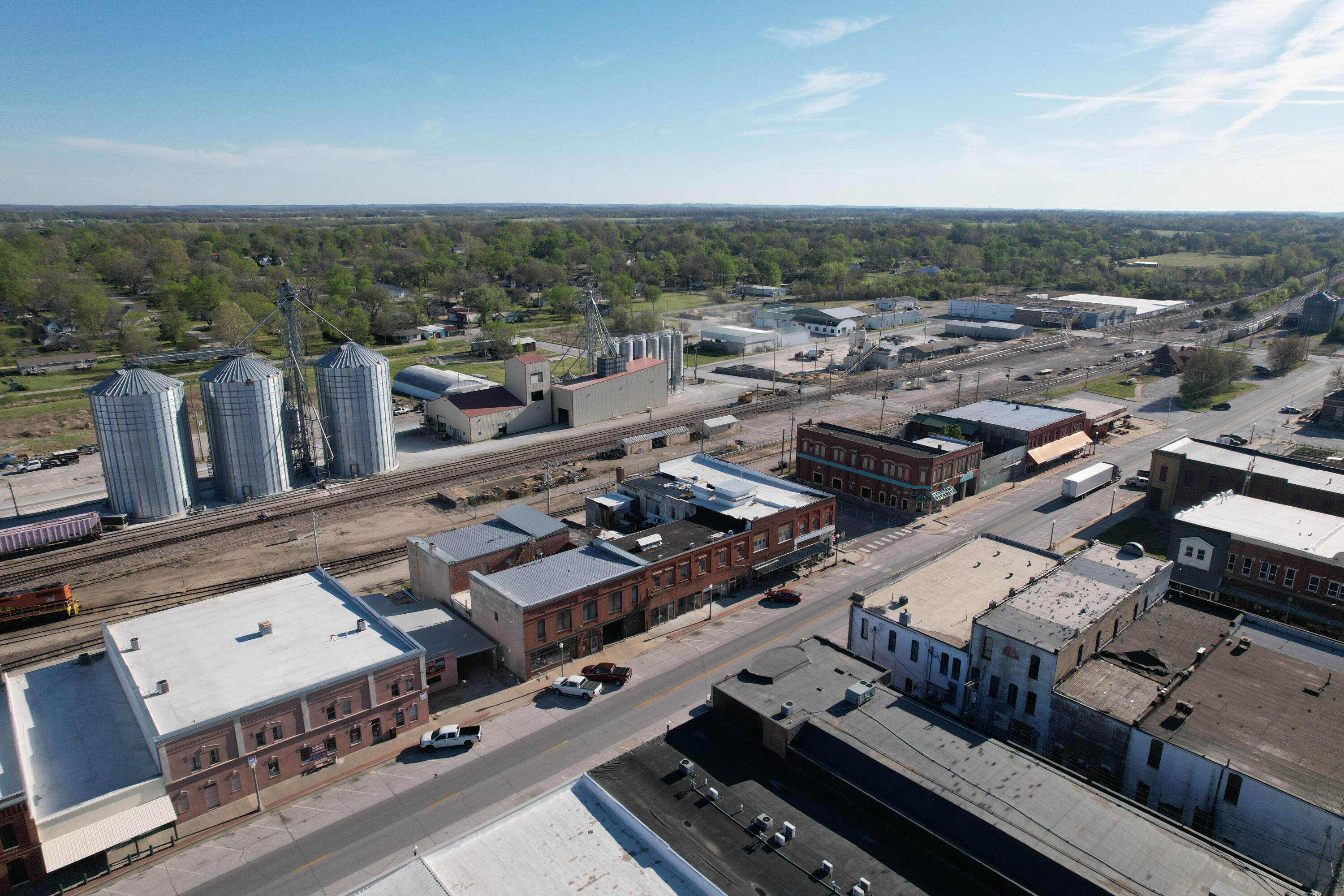 Photo 27 - Commercial Sale for sale – 23 W Olive Street  Aurora, MO