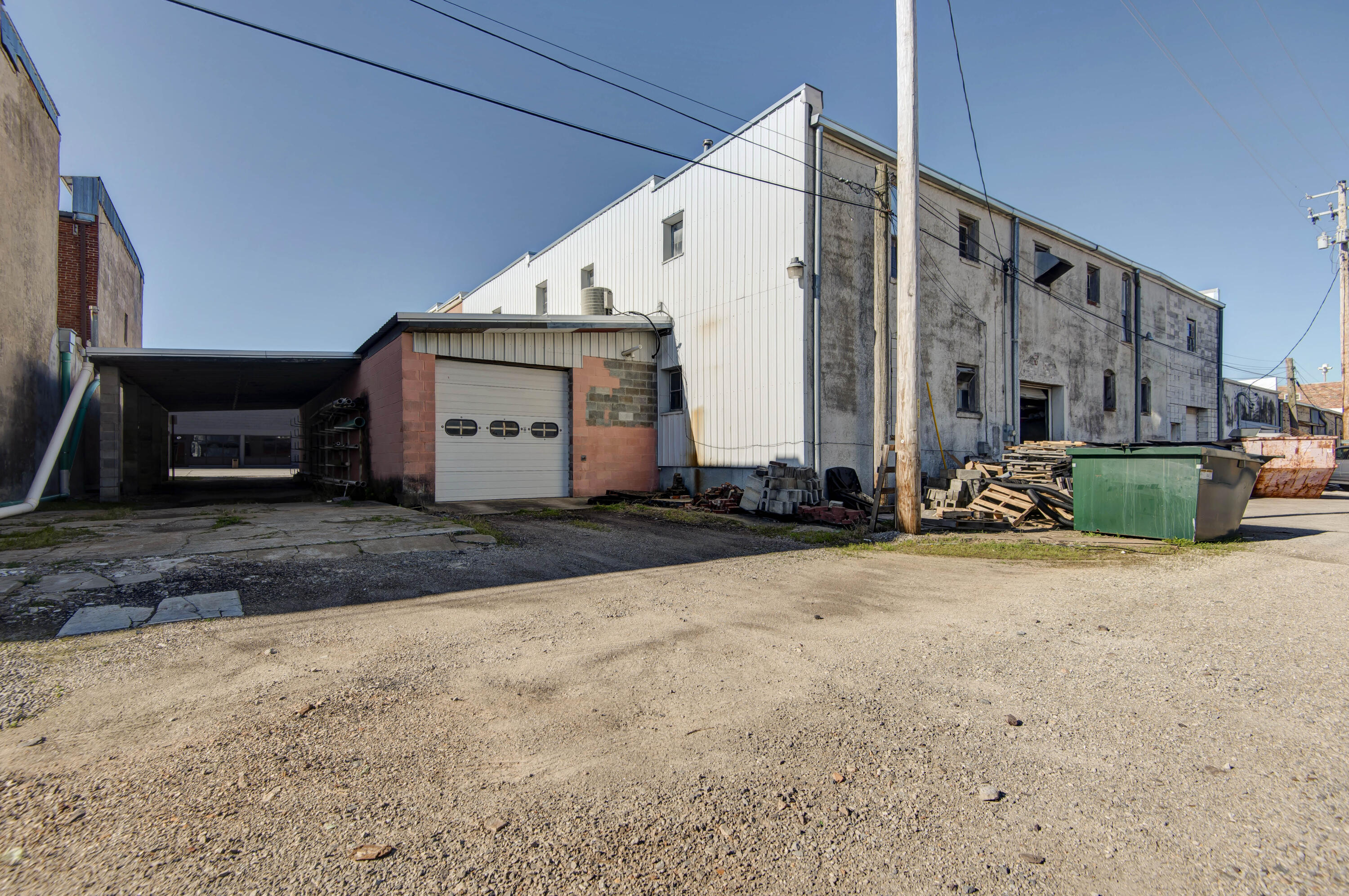 Photo 24 - Commercial Sale for sale – 23 W Olive Street  Aurora, MO