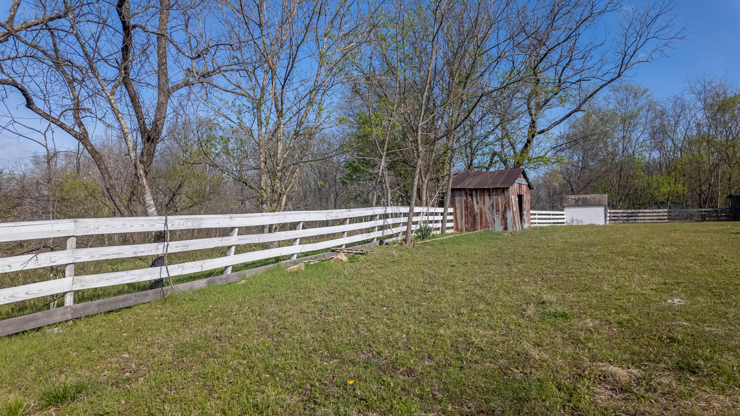 Photo 33 - Farm for sale – 1079  Ff Highway  Alton, MO