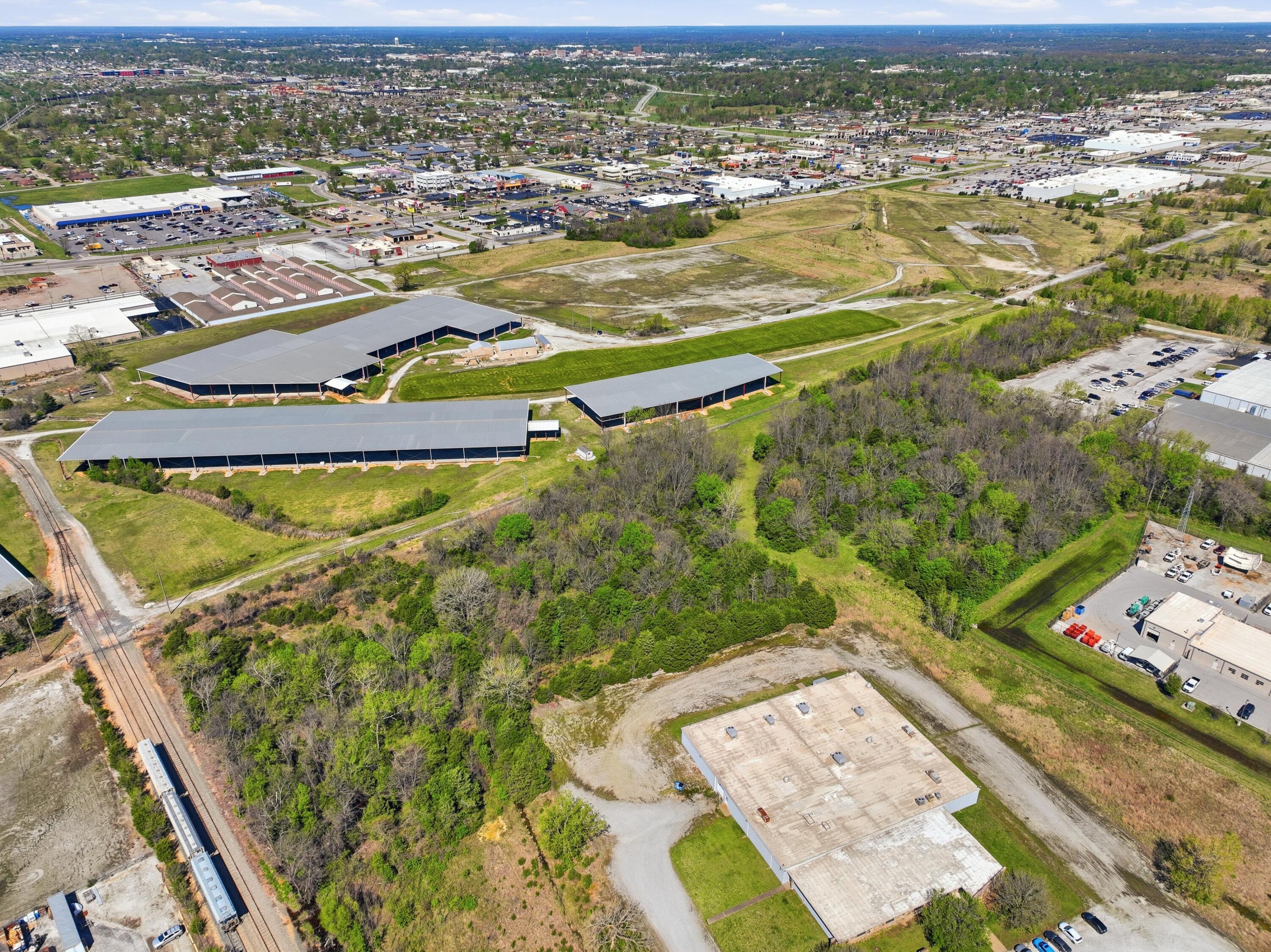 Photo 2 - Land for sale – Tbd E 27th Street  Joplin, MO