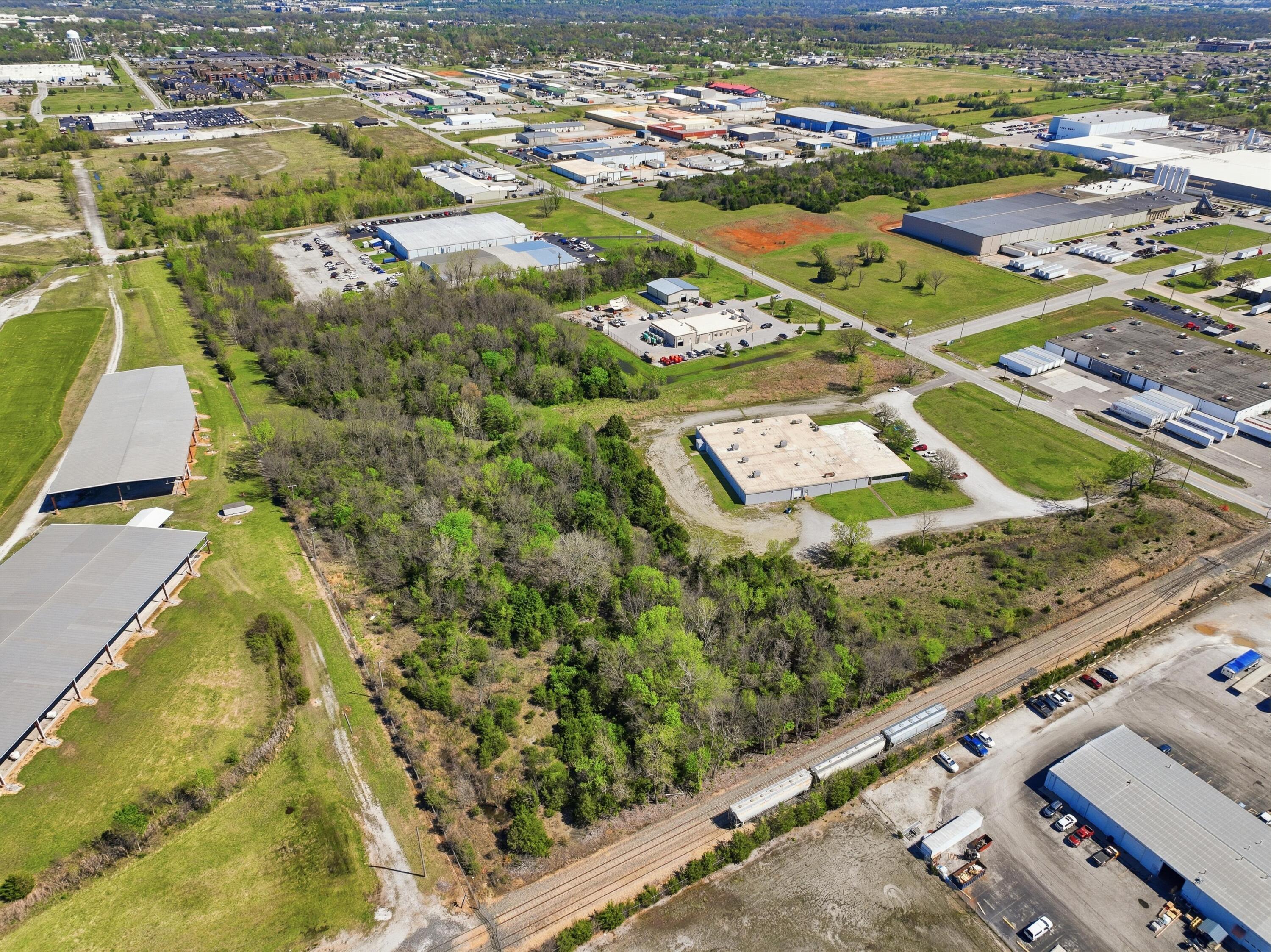 Photo 4 - Land for sale – Tbd E 27th Street  Joplin, MO