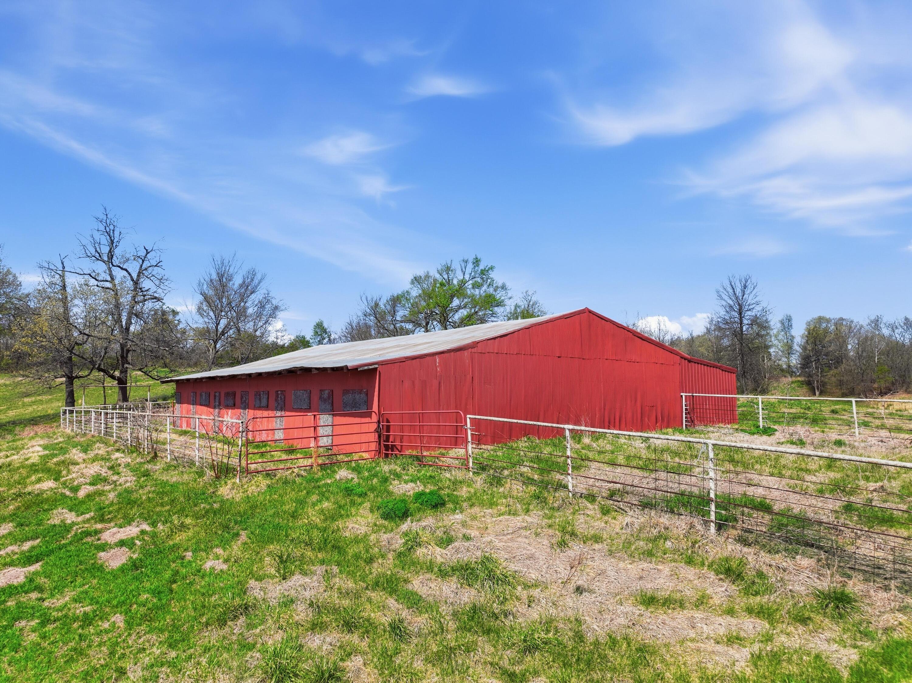 Photo 30 - Residential for sale – 577  Mcnatt Road   Neosho, MO