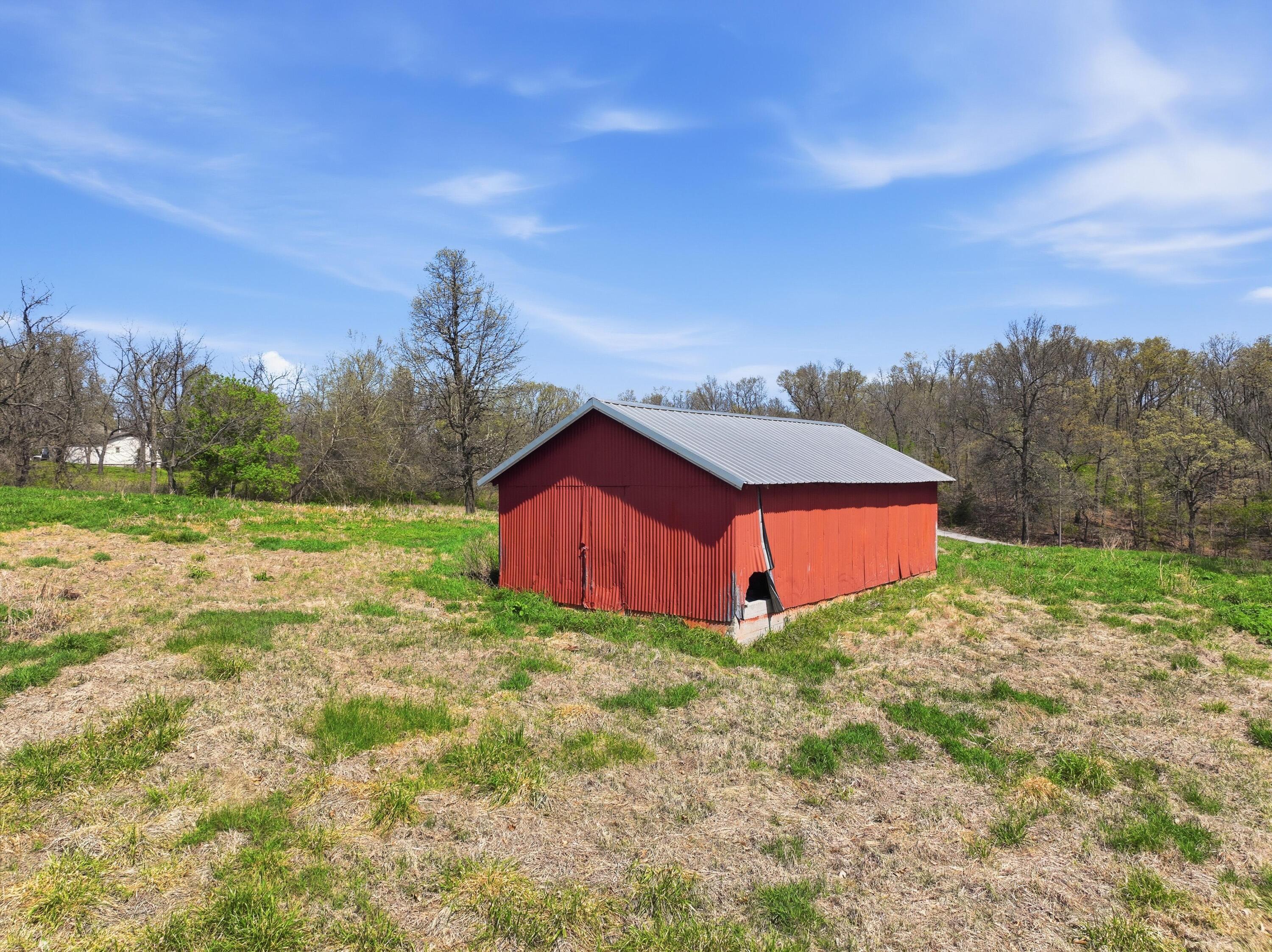 Photo 33 - Residential for sale – 577  Mcnatt Road   Neosho, MO