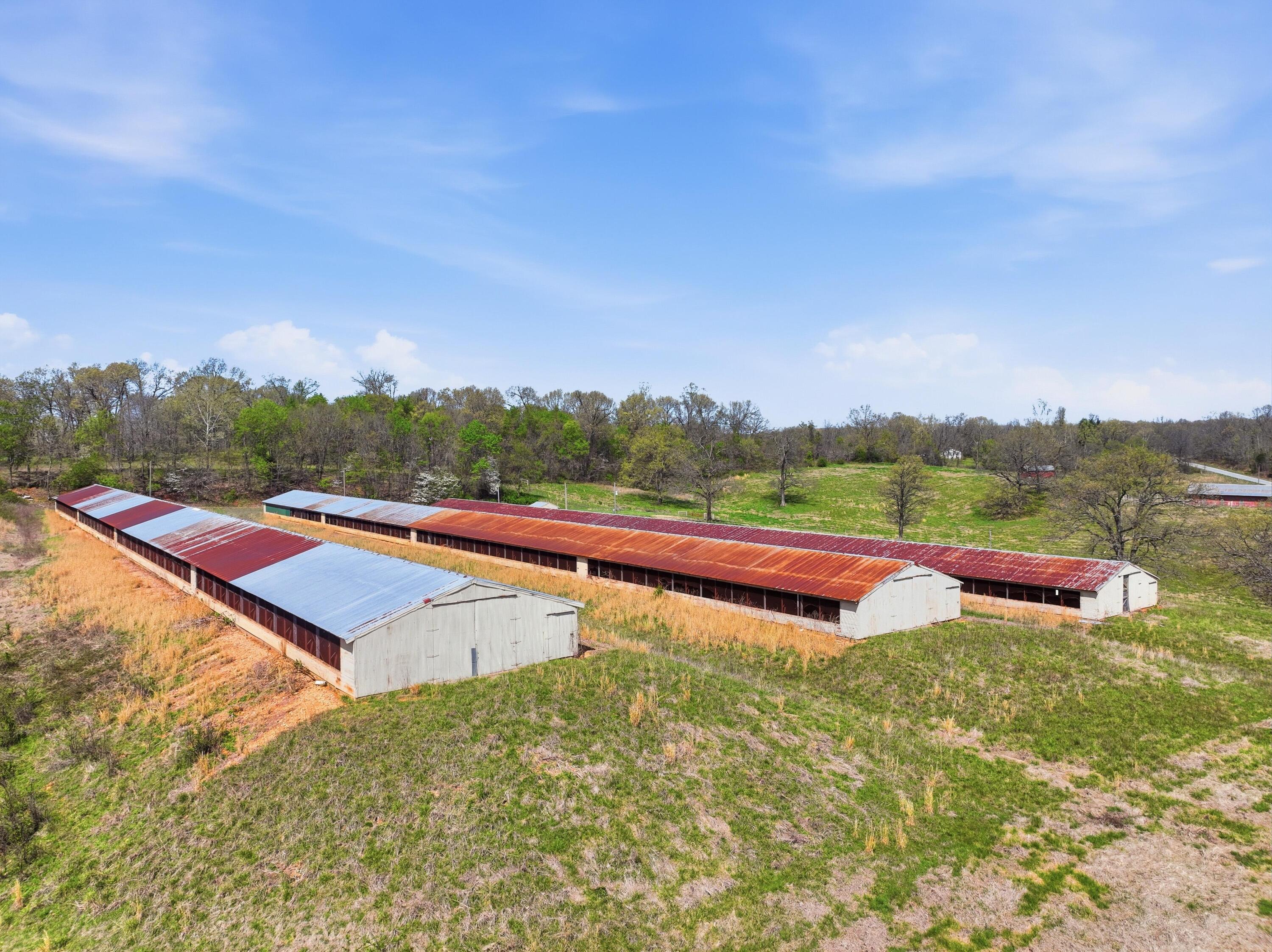 Photo 37 - Residential for sale – 577  Mcnatt Road   Neosho, MO