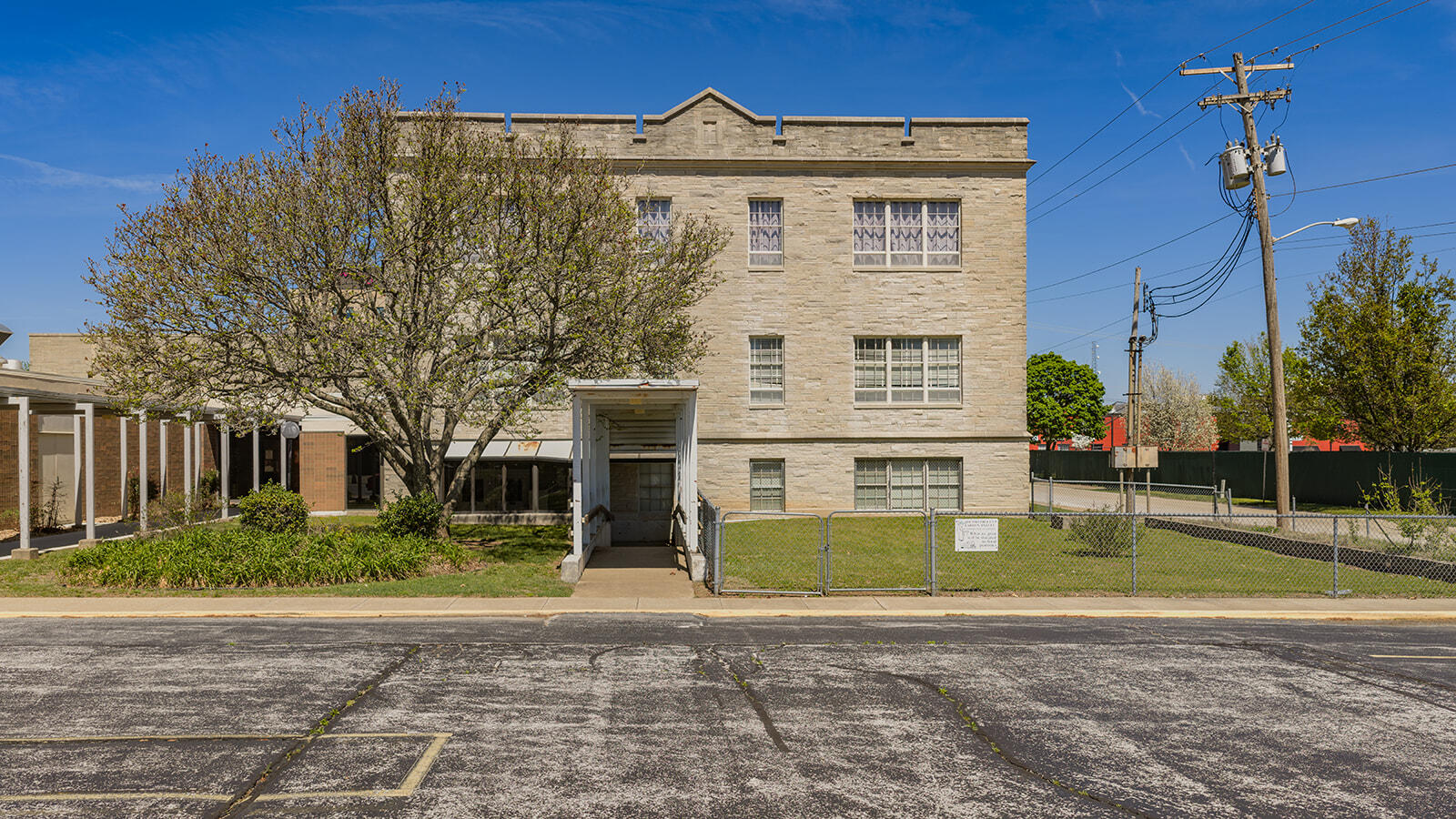 Photo 5 - Commercial Sale for sale – 500  South Avenue  Springfield, MO
