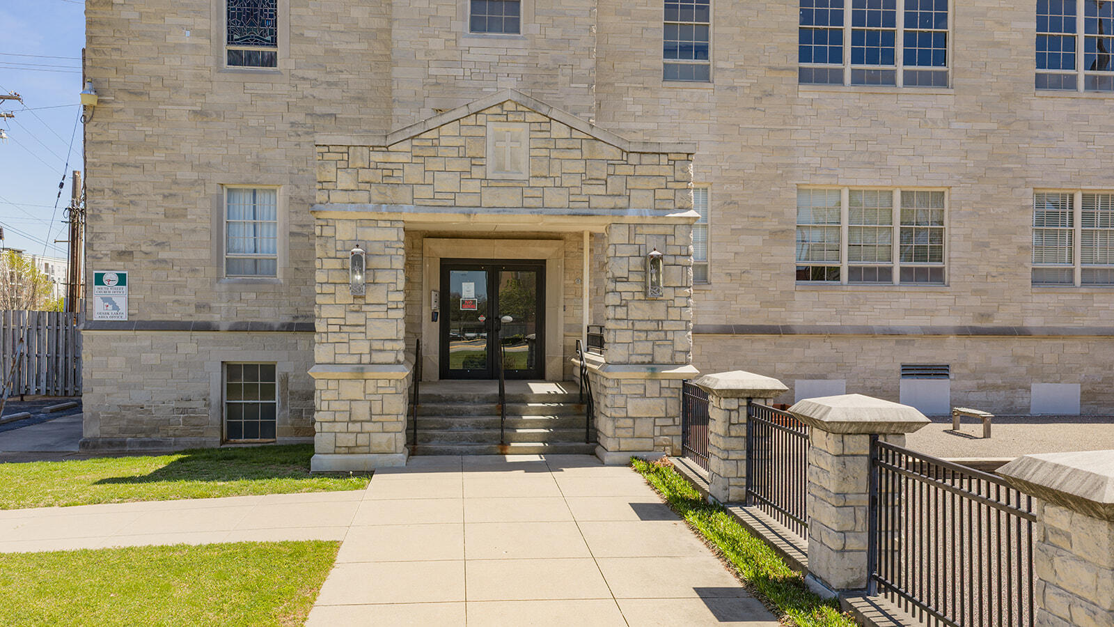 Photo 8 - Commercial Sale for sale – 500  South Avenue  Springfield, MO