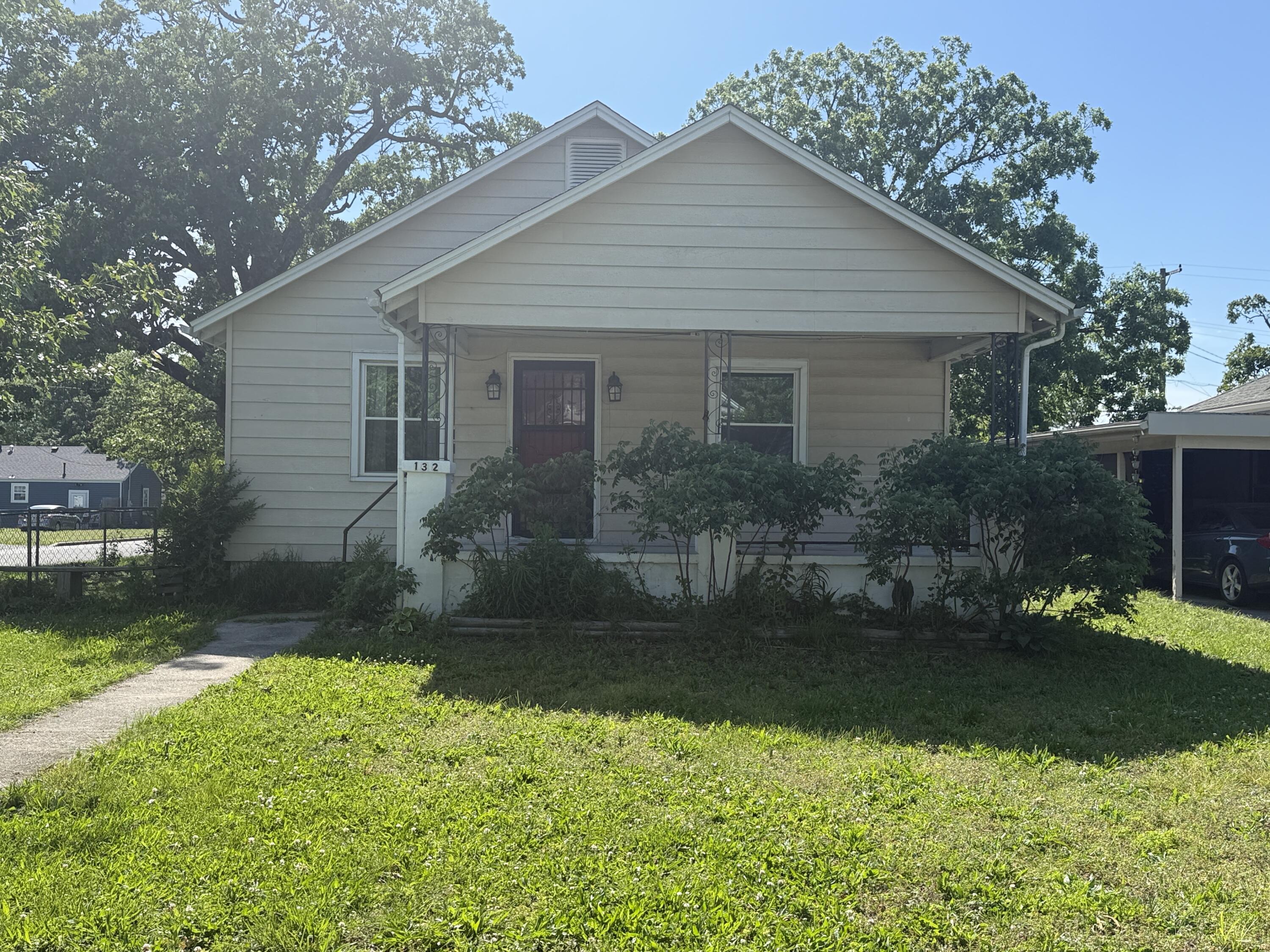 Residential for sale – 132 S Mc Connell Avenue  Joplin, MO
