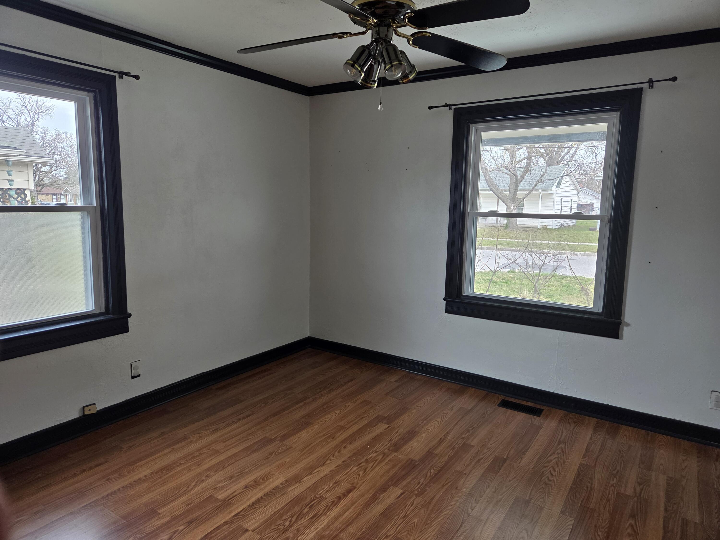 Photo 13 - Residential for sale – 132 S Mc Connell Avenue  Joplin, MO