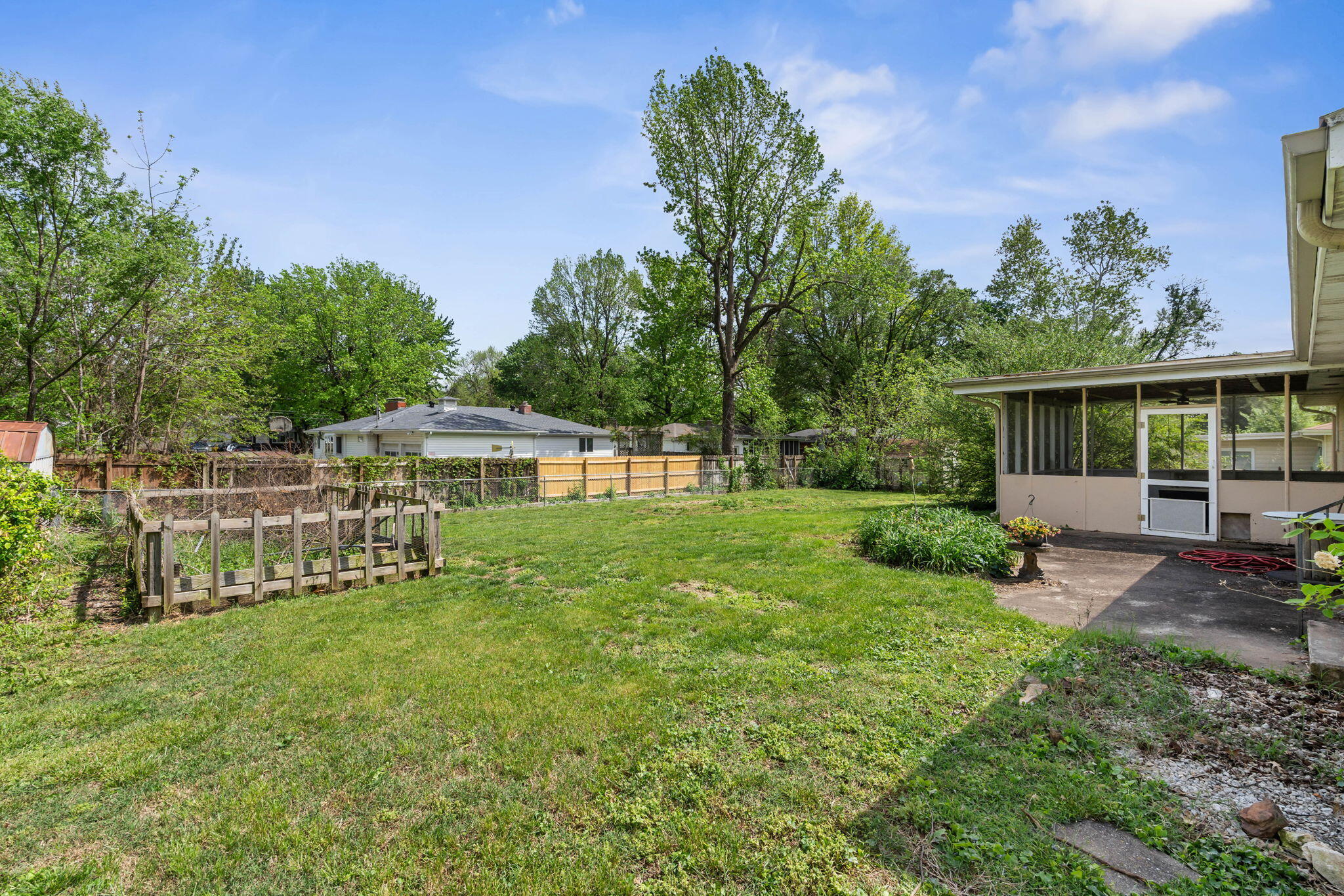 Photo 36 - Residential for sale – 1904 S Valleyroad Avenue  Springfield, MO