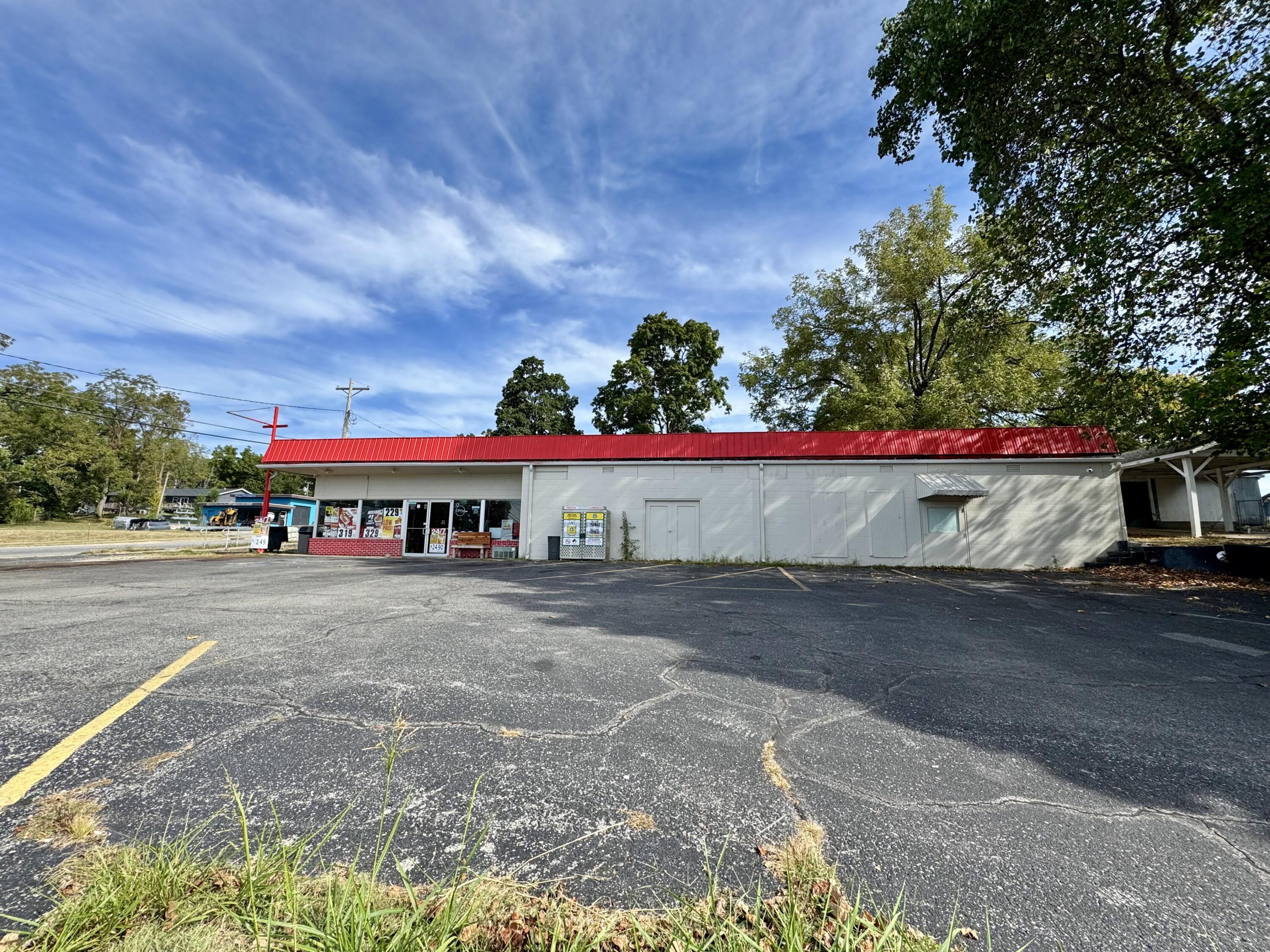 Photo 3 - Commercial Sale for sale – 804  Saint Louis Street  West Plains, MO