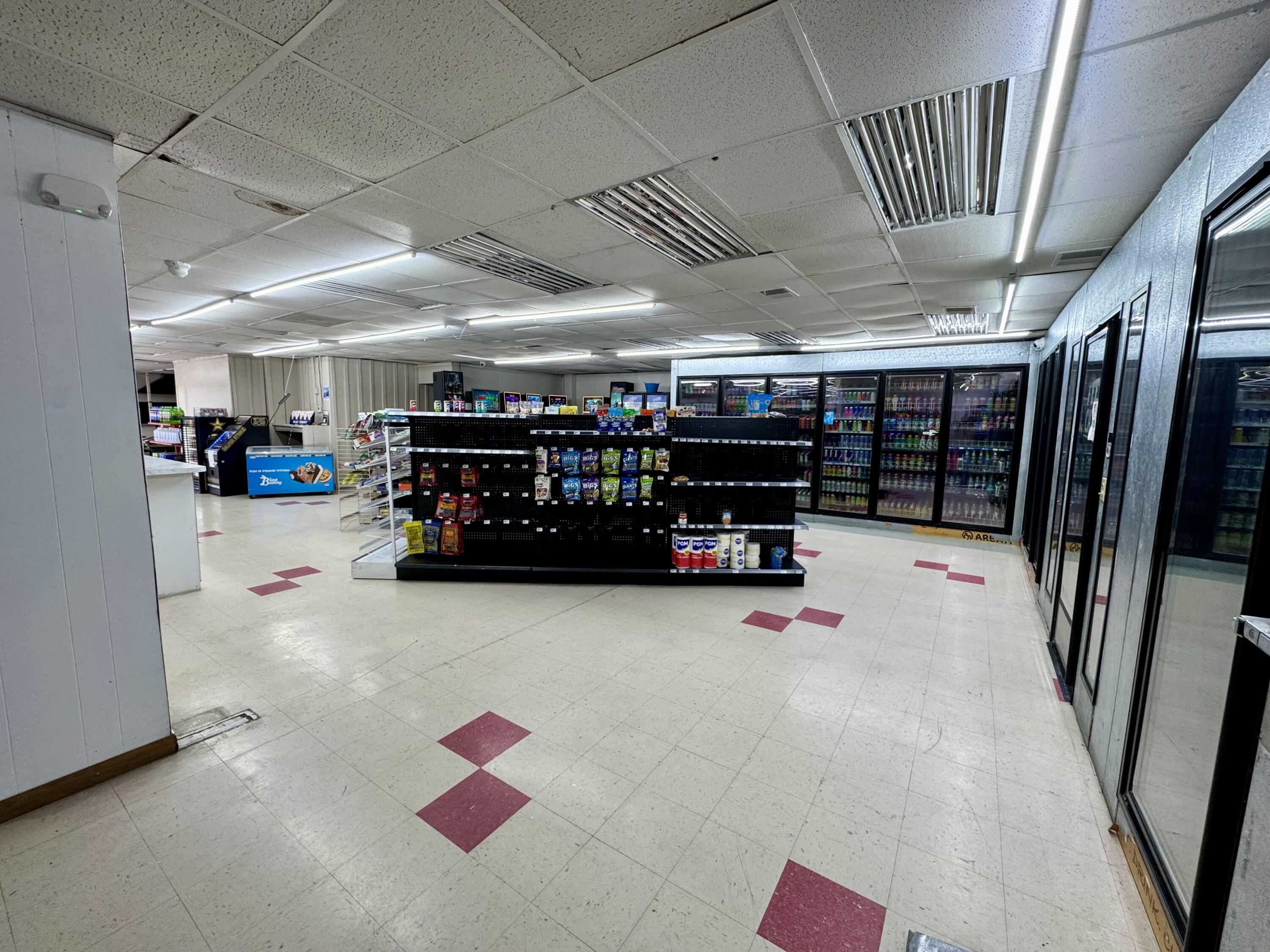 Photo 7 - Commercial Sale for sale – 804  Saint Louis Street  West Plains, MO