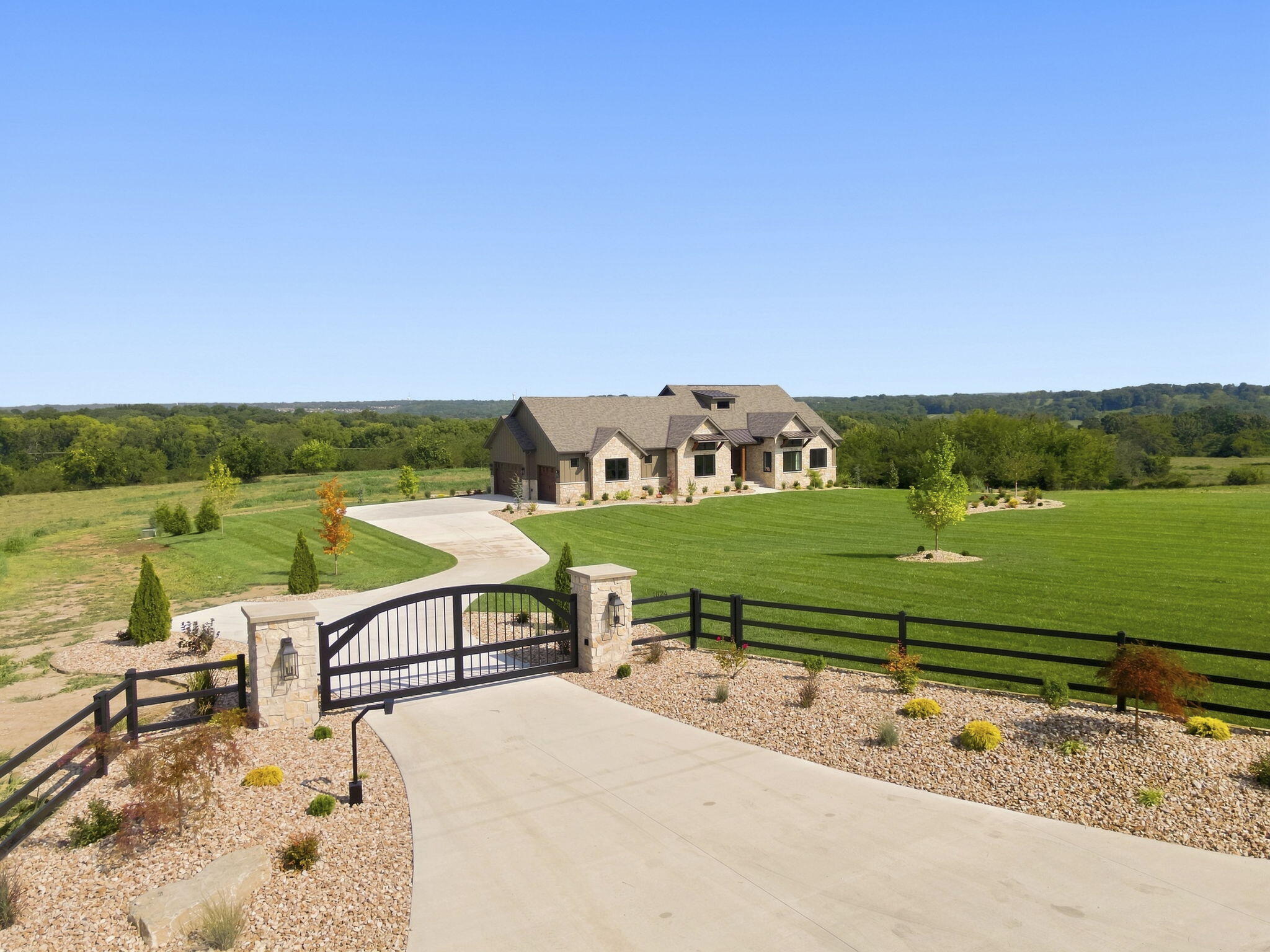 Photo 7 - Residential for sale – 1024  Muskego Road  Nixa, MO