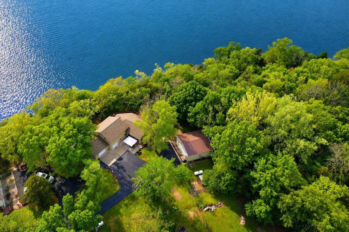 Photo 8 - Residential for sale – 18992  Eagle Point Road  Eagle Rock, MO