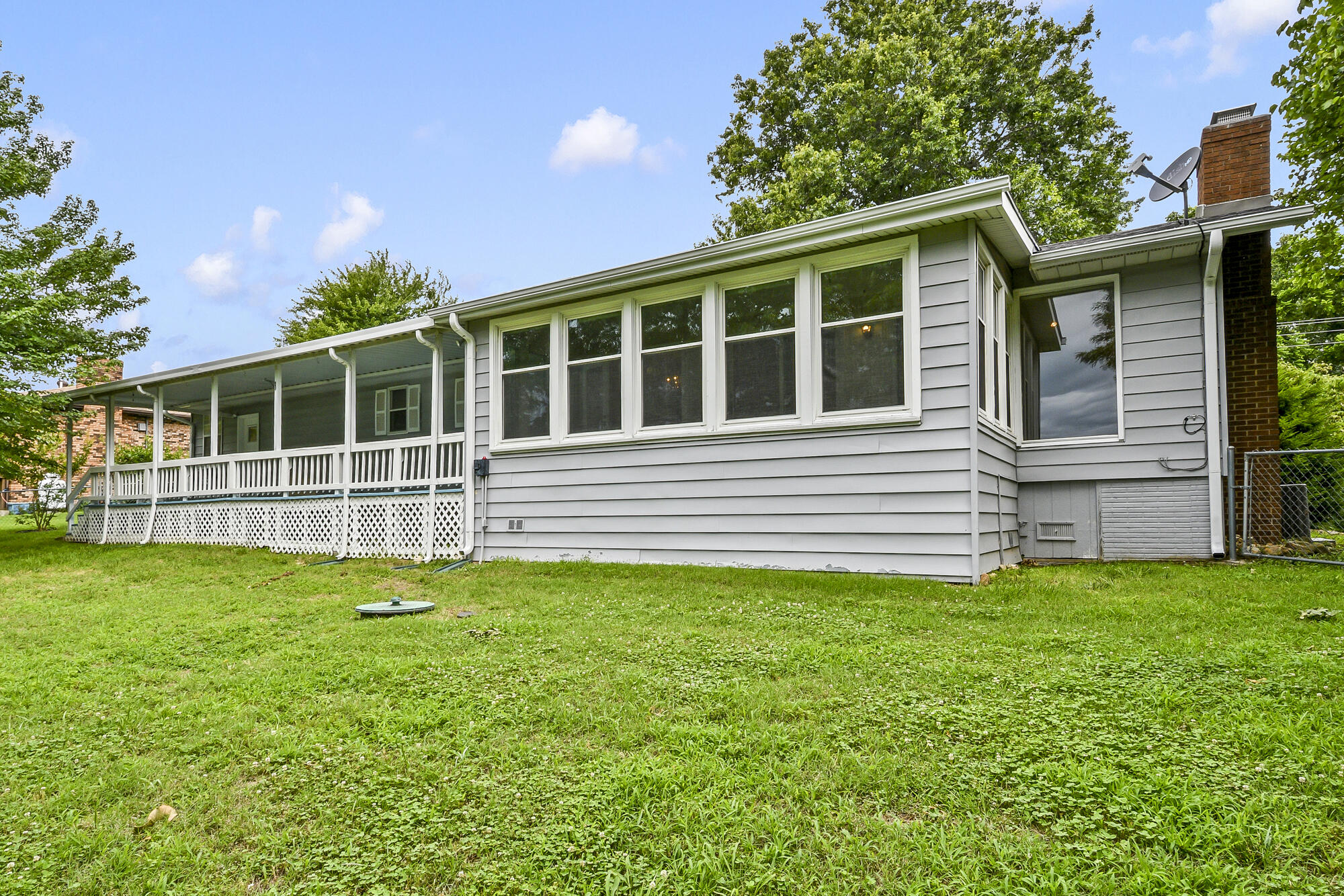 Photo 10 - Residential for sale – 10  Midview Drive  Kimberling City, MO