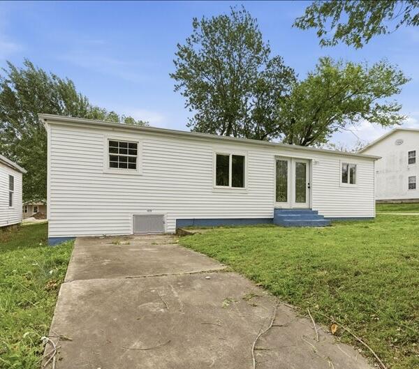 Residential for sale – 1209 N Central Avenue  Monett, MO