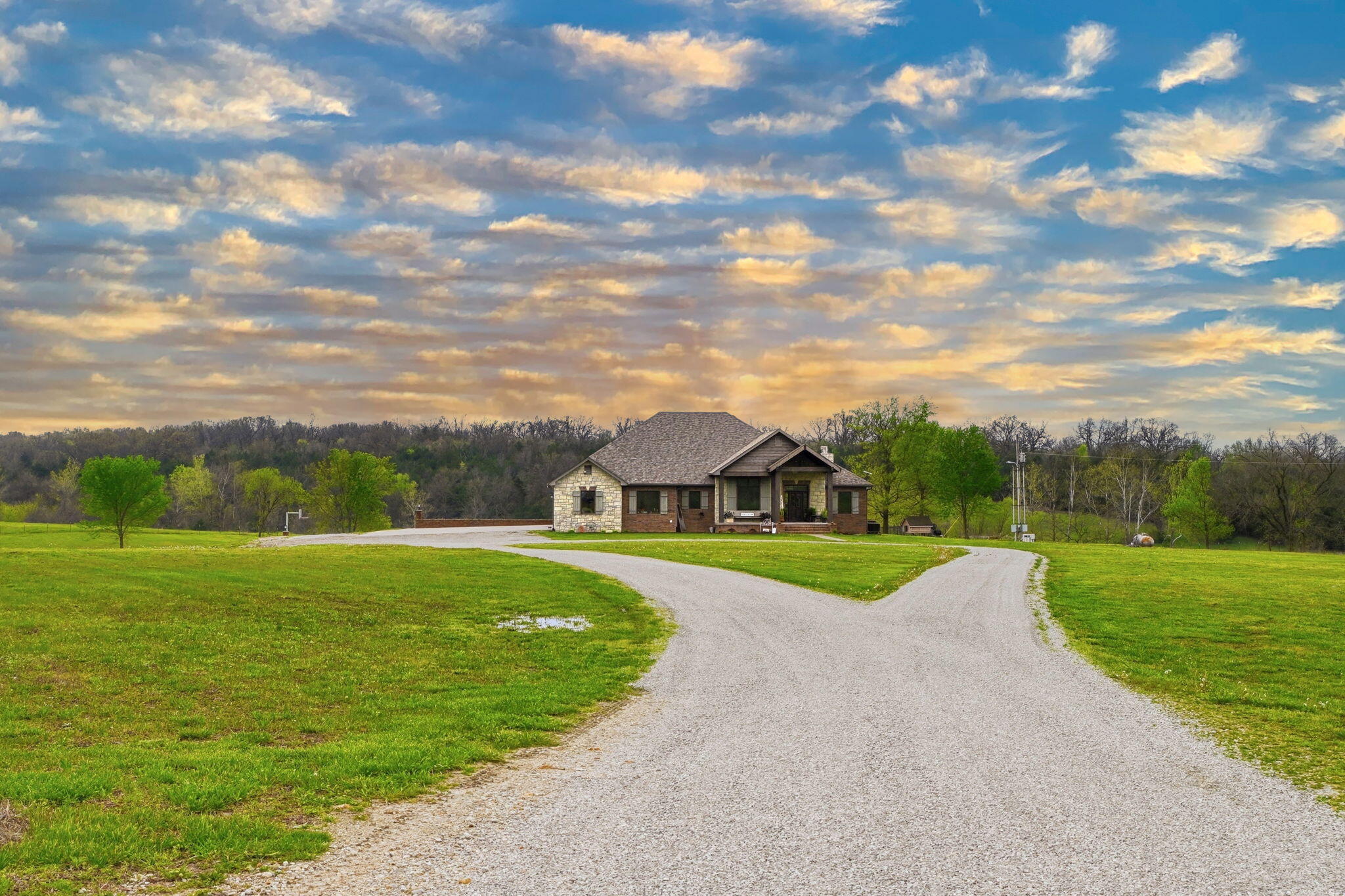 Photo 114 - Farm for sale – 3803 E 225th Road  Halfway, MO