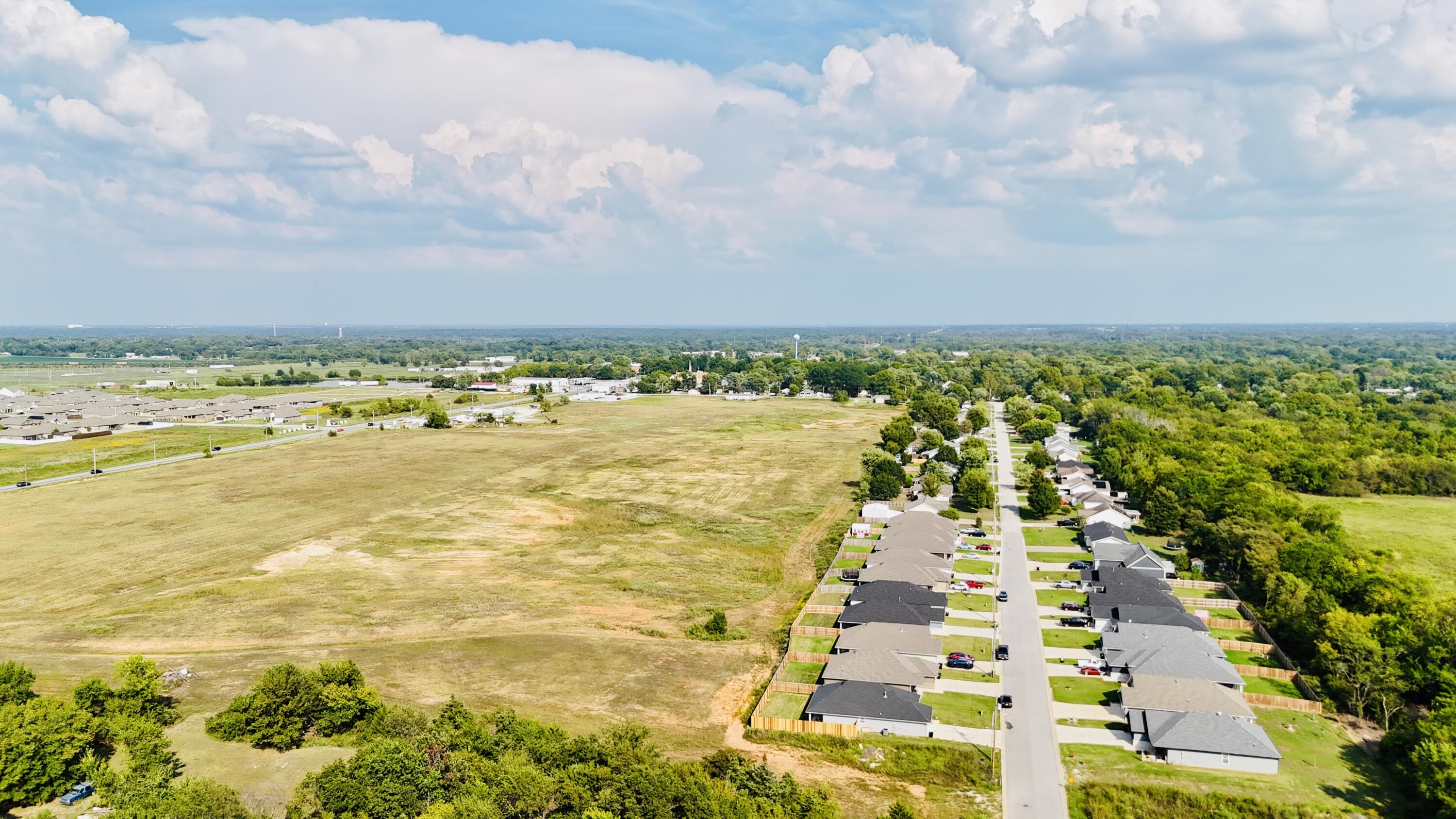 Photo 4 - Land for sale – 6922 E 7th Street  Duenweg, MO