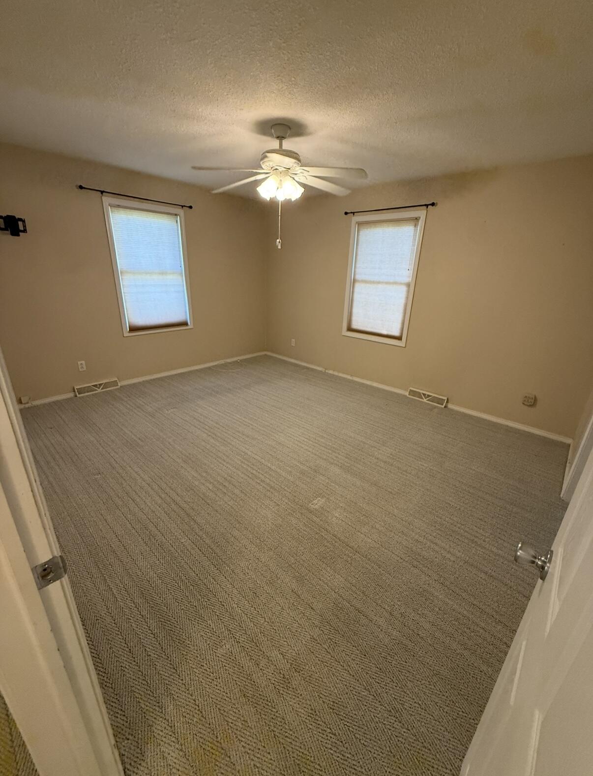 Photo 13 - Residential for sale – 203 N Ellen Street  Nixa, MO