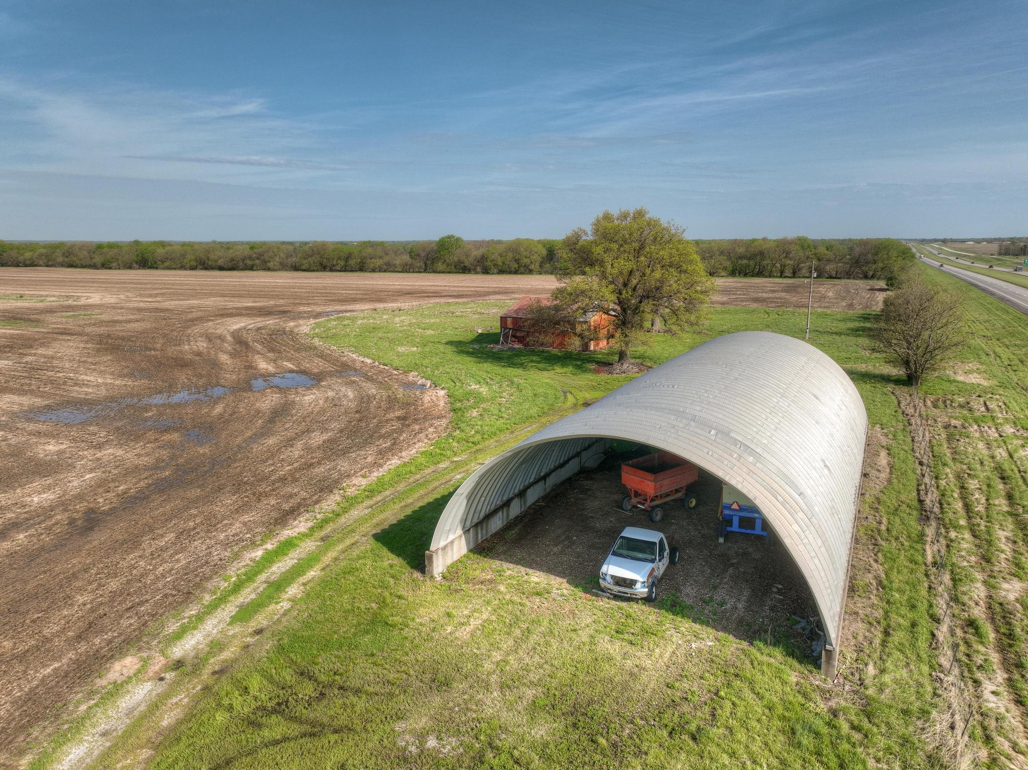 Photo 16 - Farm for sale – 401 NW 1st Lane  Lamar, MO
