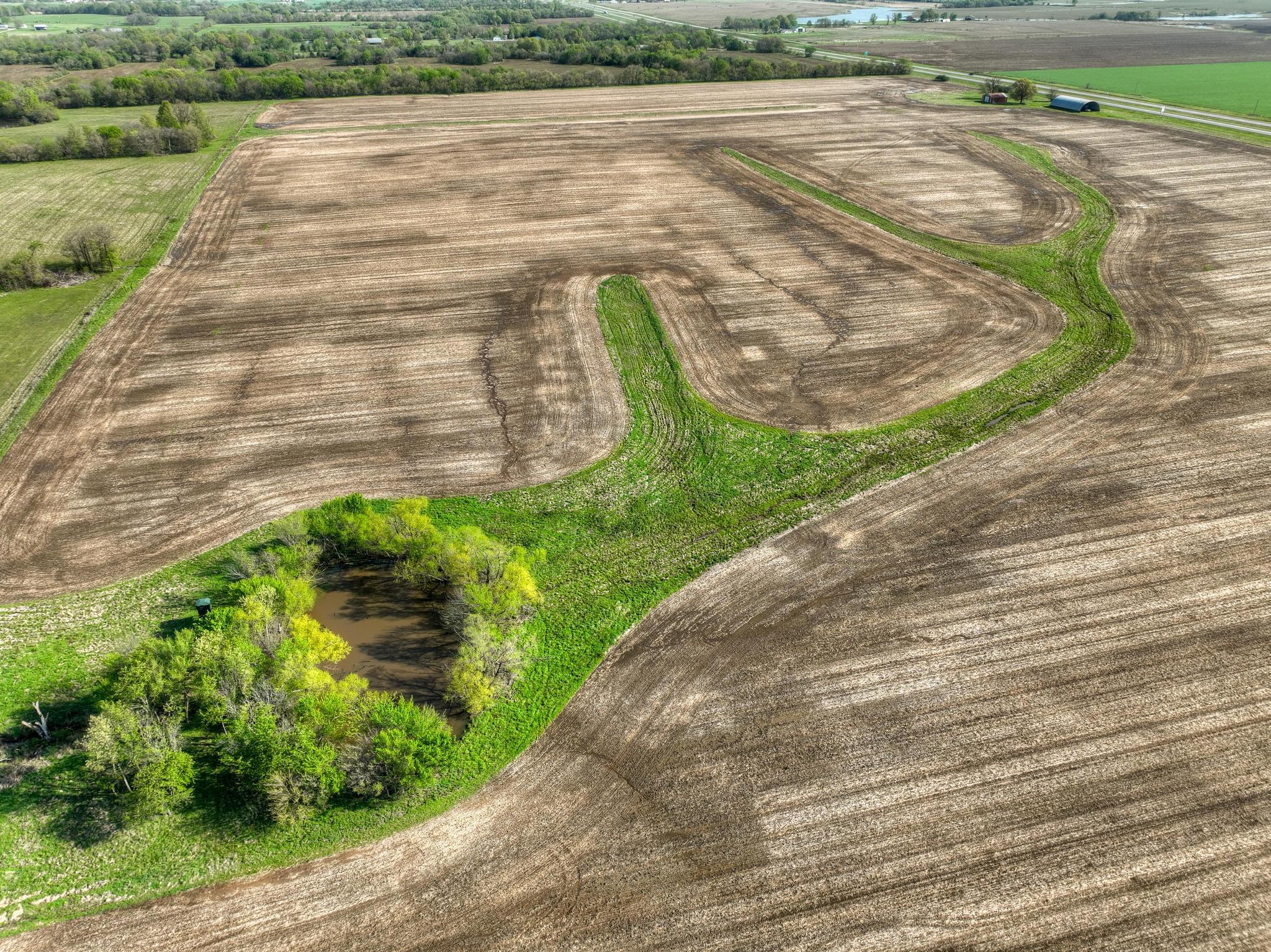 Photo 5 - Farm for sale – 401 NW 1st Lane  Lamar, MO