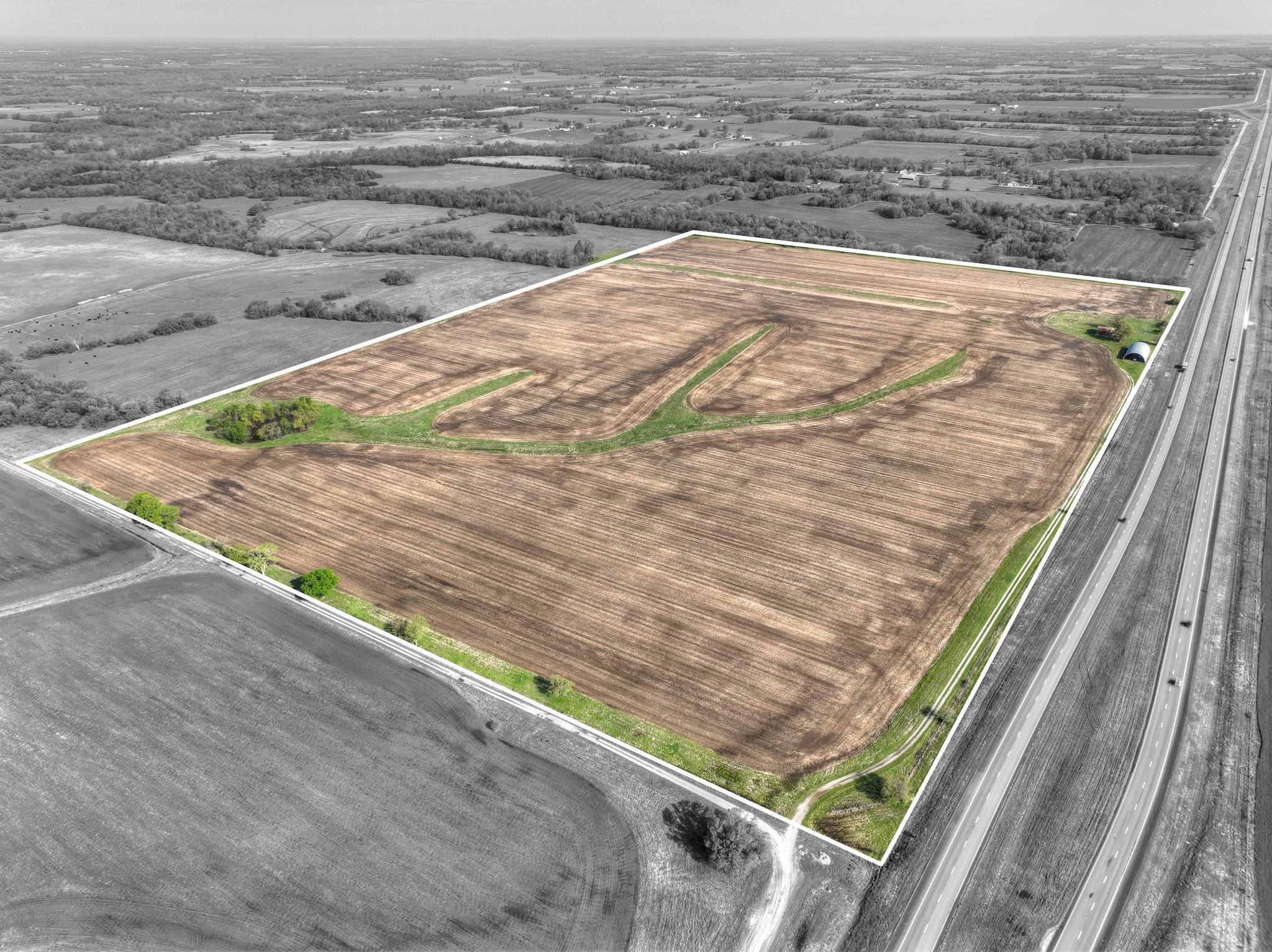 Photo 20 - Farm for sale – 401 NW 1st Lane  Lamar, MO