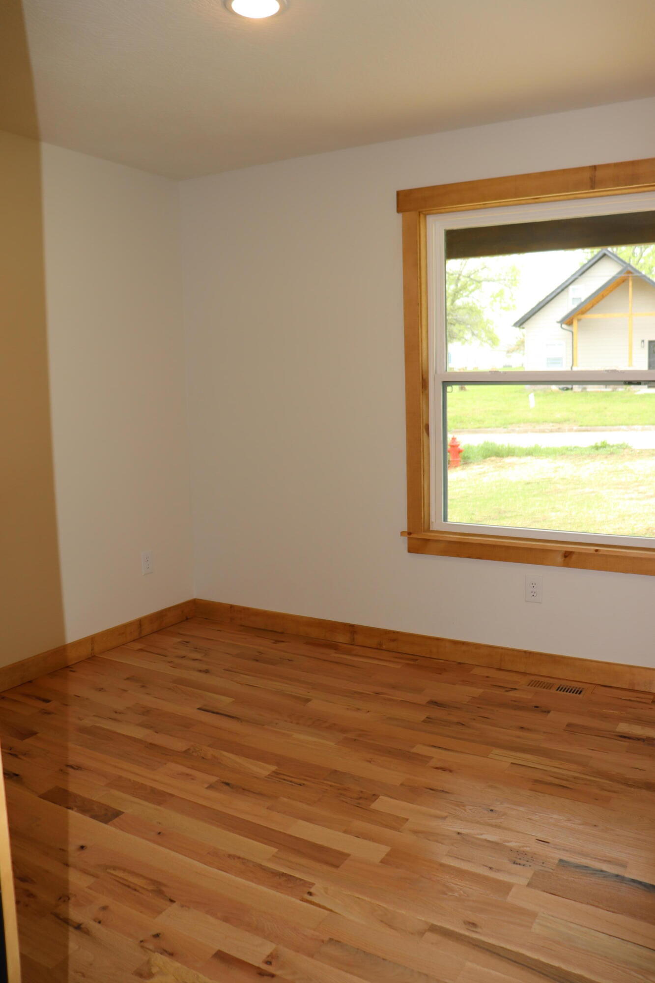 Photo 31 - Residential for sale – 204 W High Street  Mansfield, MO